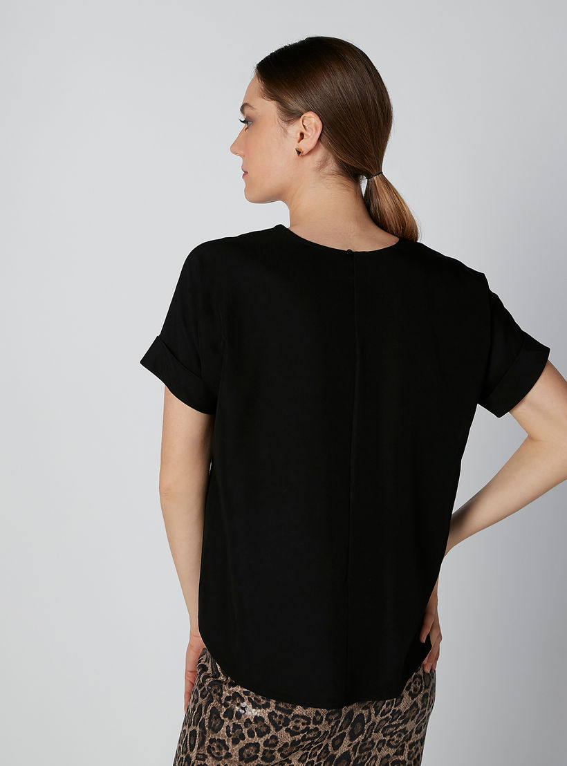 Plain Top with Round Neck and Apple Hem-women-clothing-shirtsandblouses-blouses-image-3