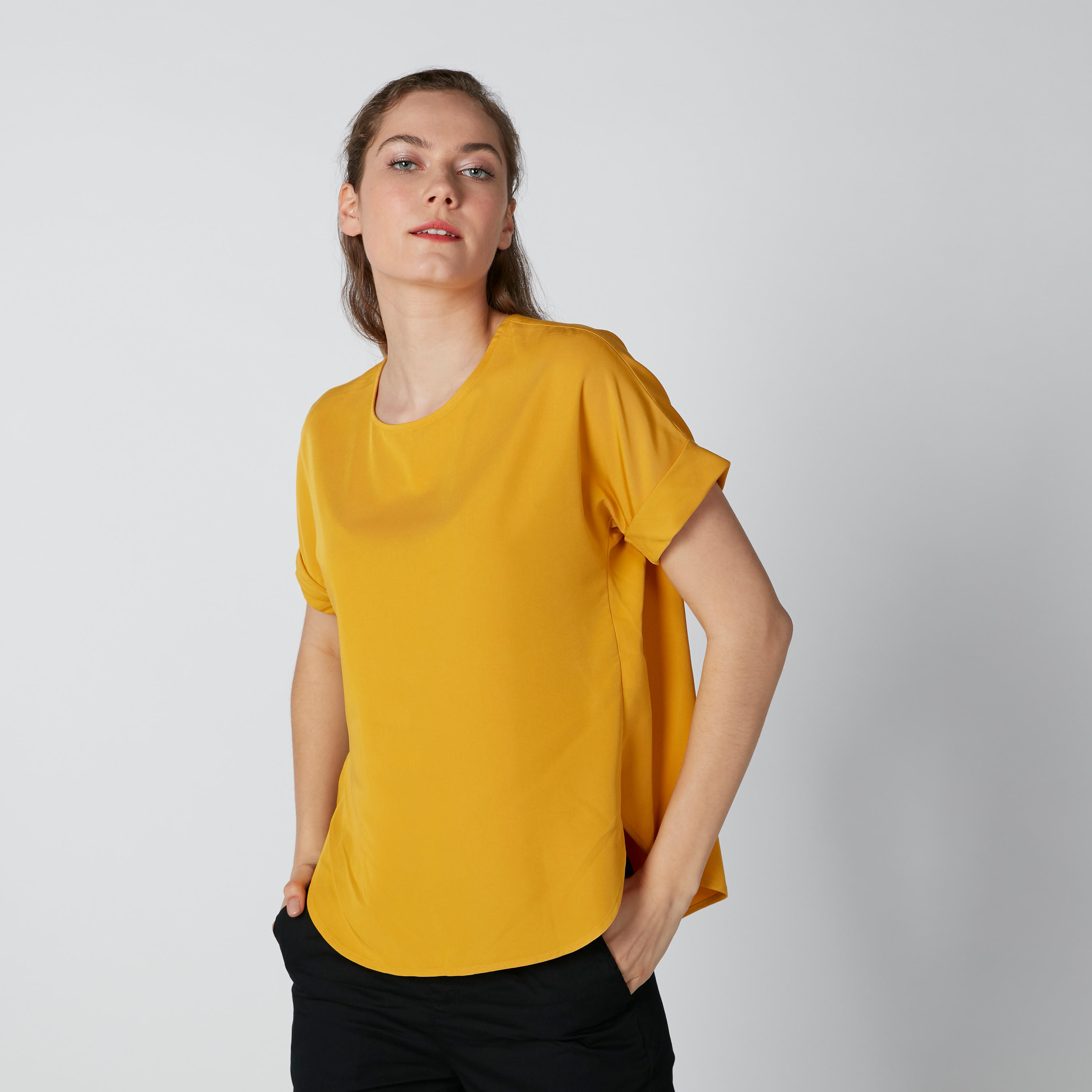 بلوزة بياقة مستديرة وأكمام متصلة وحوّاف منحنية-women-clothing-shirtsandblouses-blouses-image-3