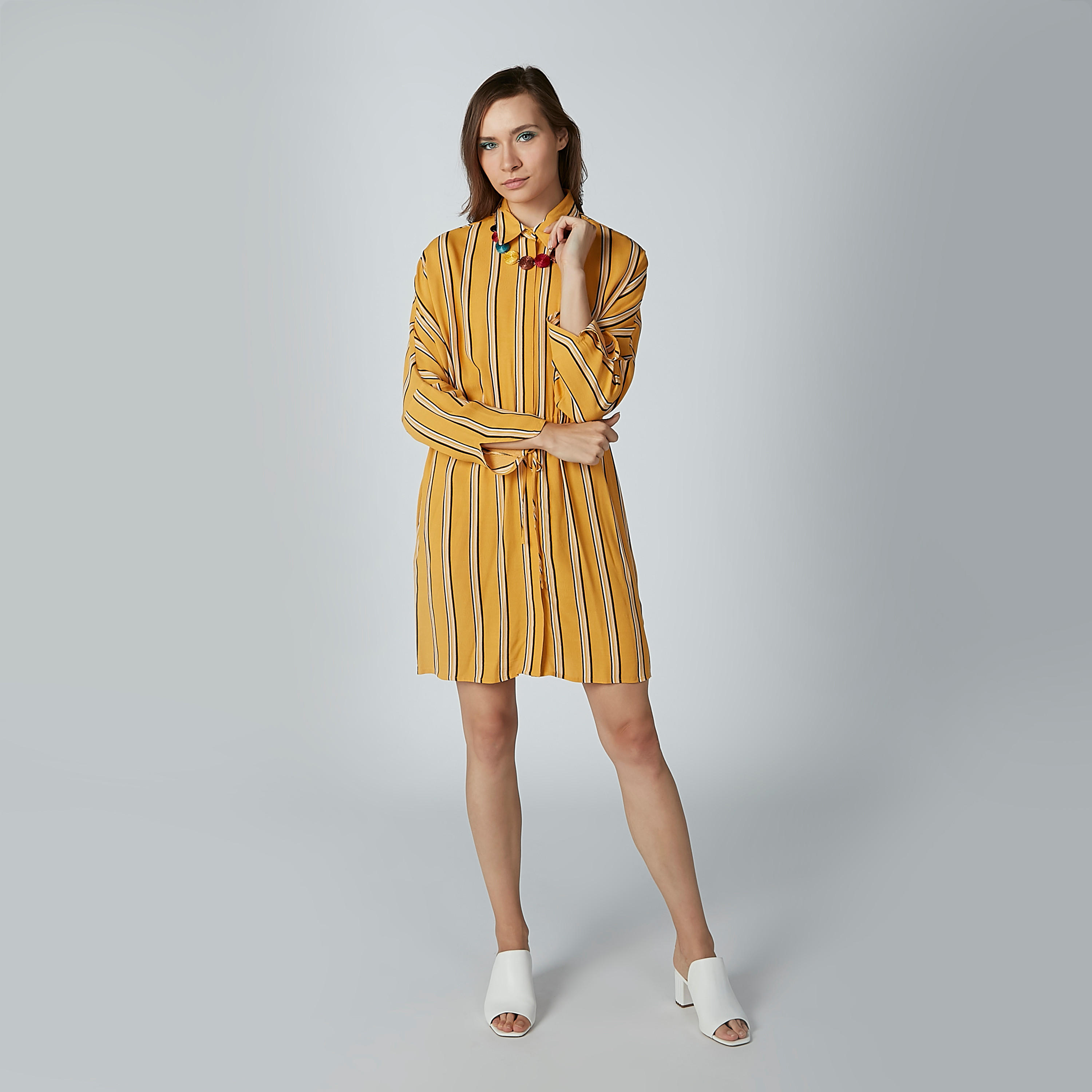 فستان قصير مقلم بأكمام طويلة وأربطة-women-clothing-dresses-image-2