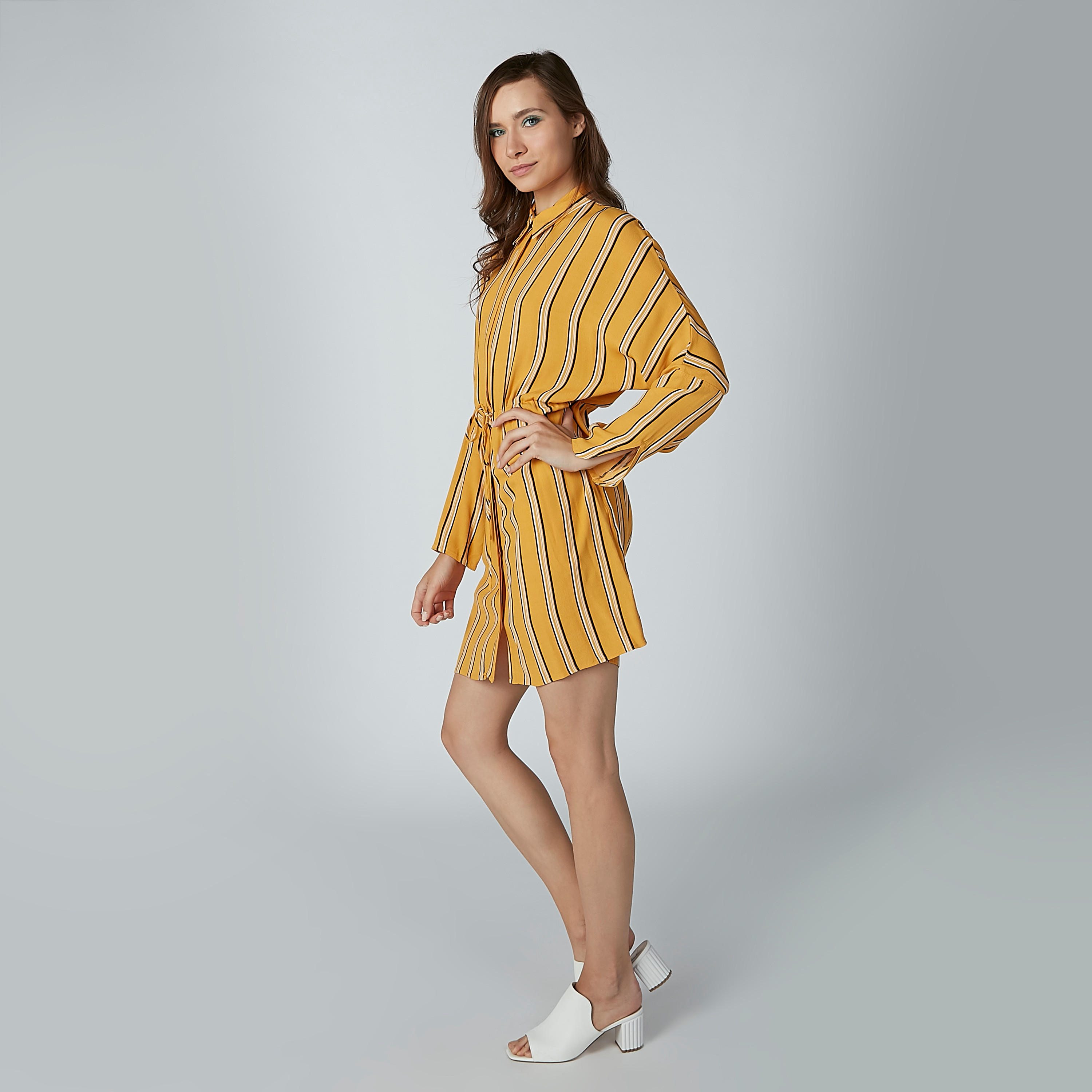 فستان قصير مقلم بأكمام طويلة وأربطة-women-clothing-dresses-image-3