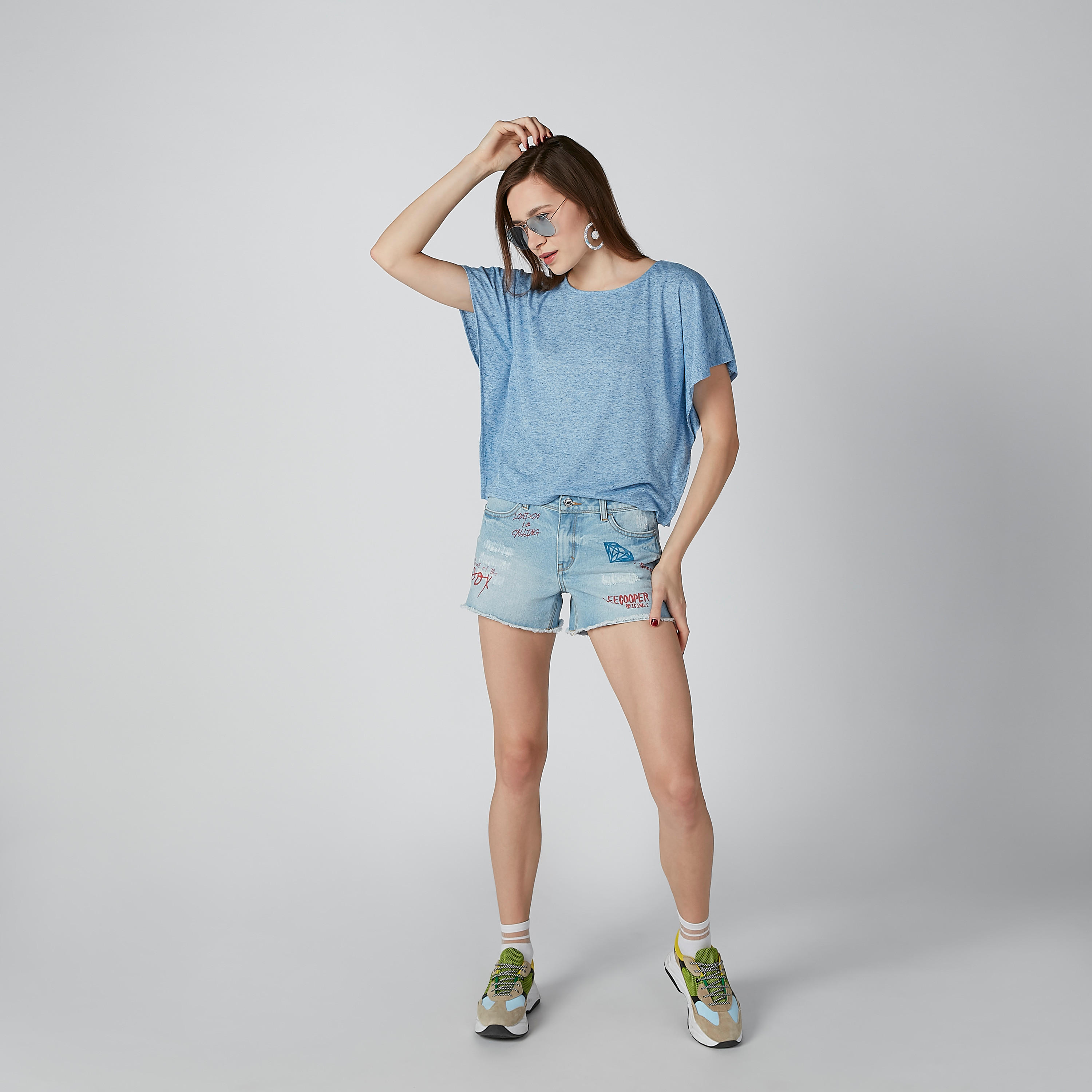 تيشيرت سادة بأكمام واسعة-women-clothing-tshirts-image-2