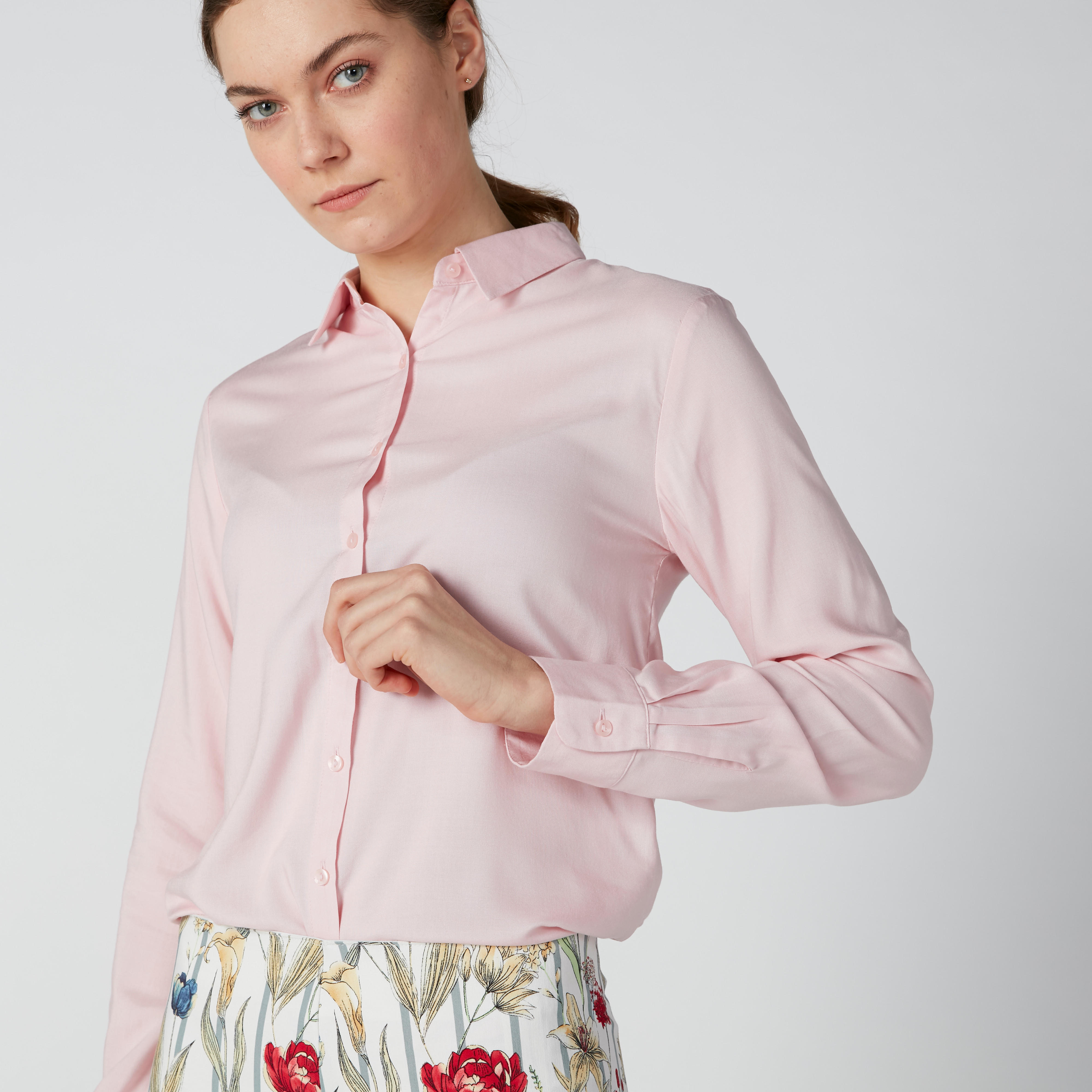 قميص بأكمام طويلة وحوّاف غير مستوية-women-clothing-shirtsandblouses-shirts-image-5