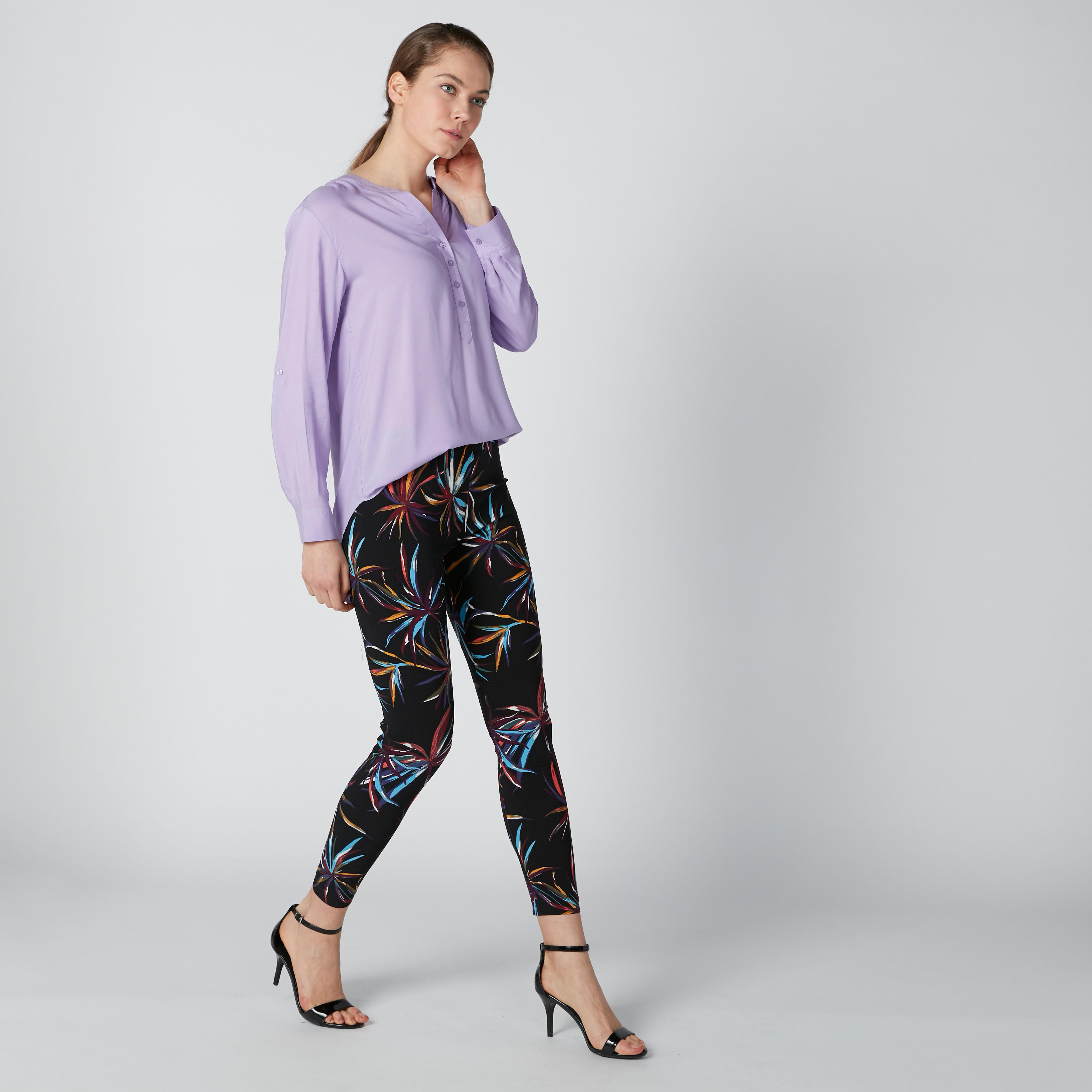 بلوزة بحواف غير مستوية وأكمام طويلة وياقة ماندارين-women-clothing-shirtsandblouses-blouses-image-1