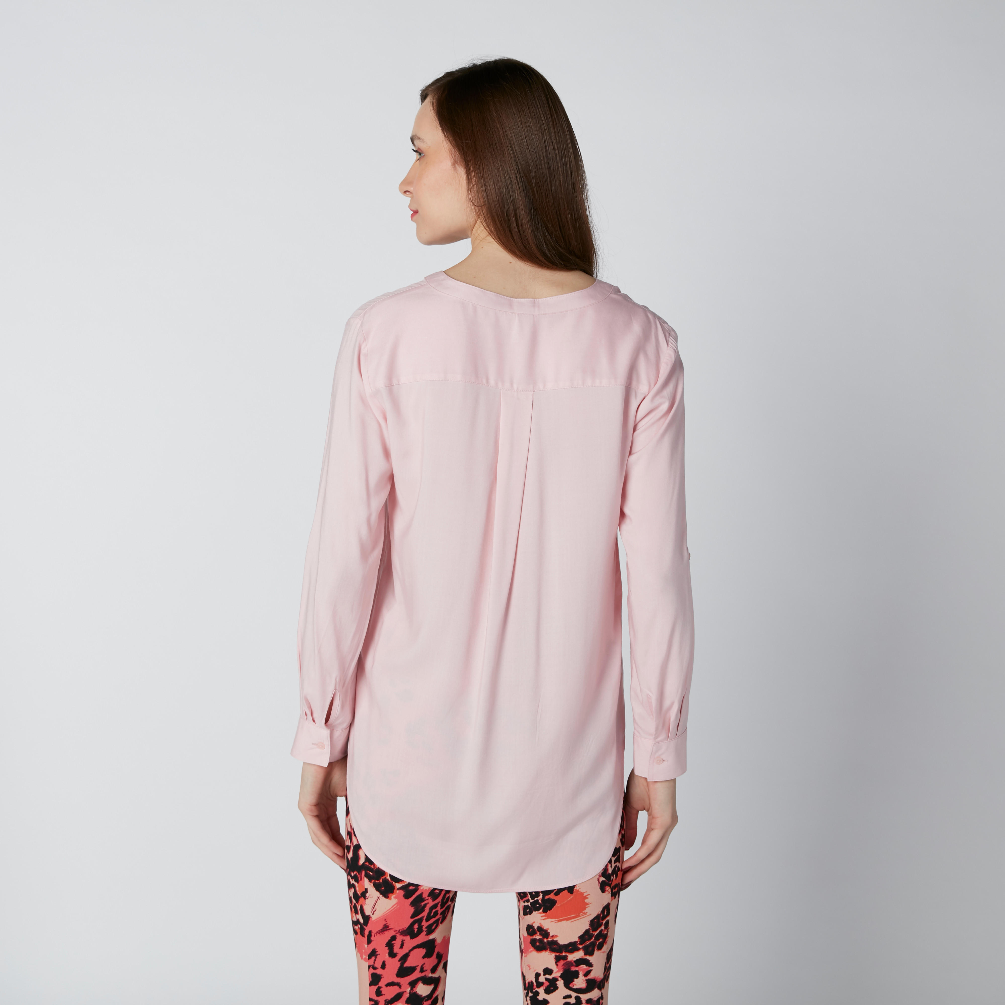 قميص طويل بياقة ماندارين وأكمام طويلة-women-clothing-shirtsandblouses-shirts-image-2