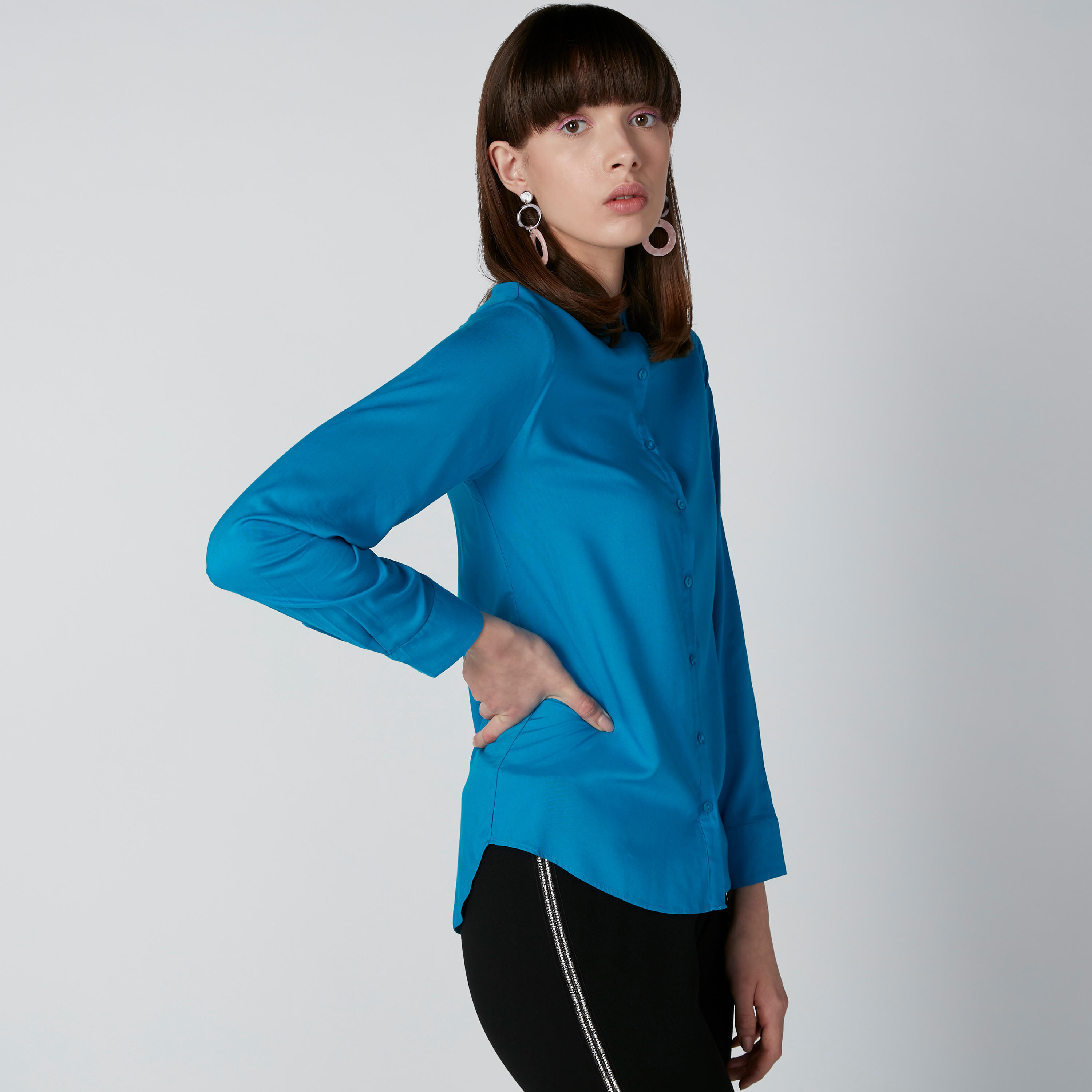 قميص سادة بأكمام طويلة-women-clothing-shirtsandblouses-blouses-image-1