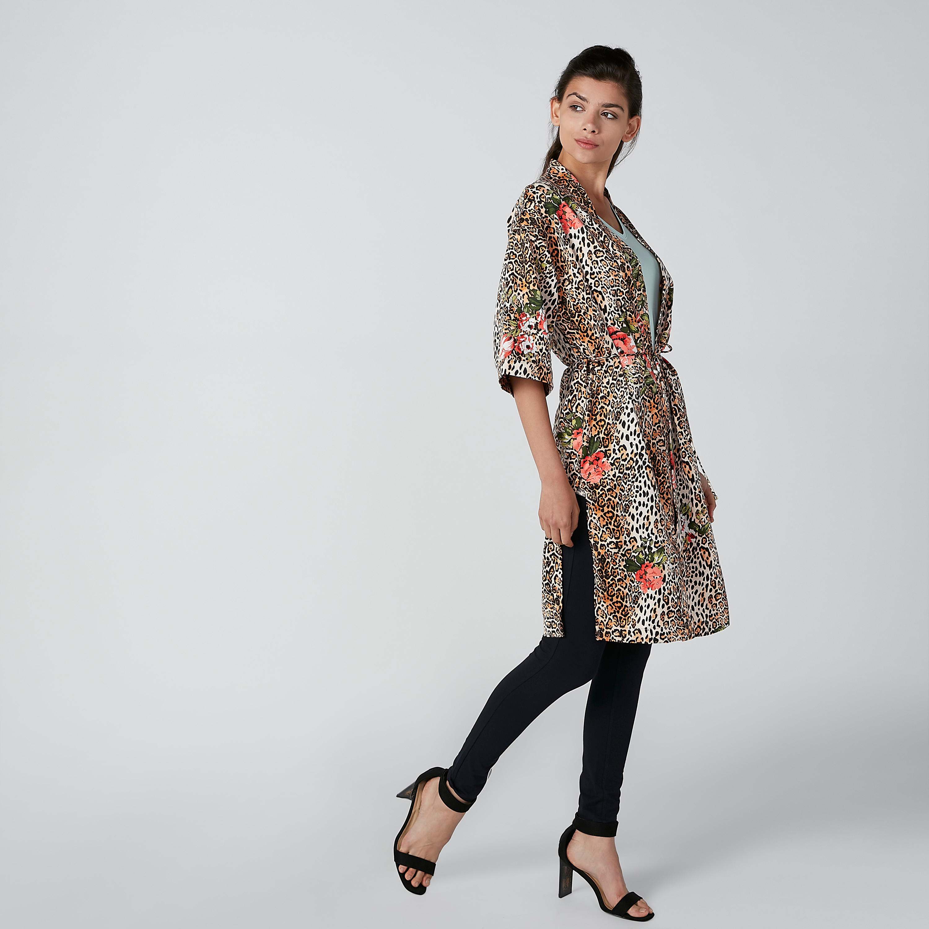 تيشيرت سادة بأكمام كاب-women-clothing-tshirts-image-3