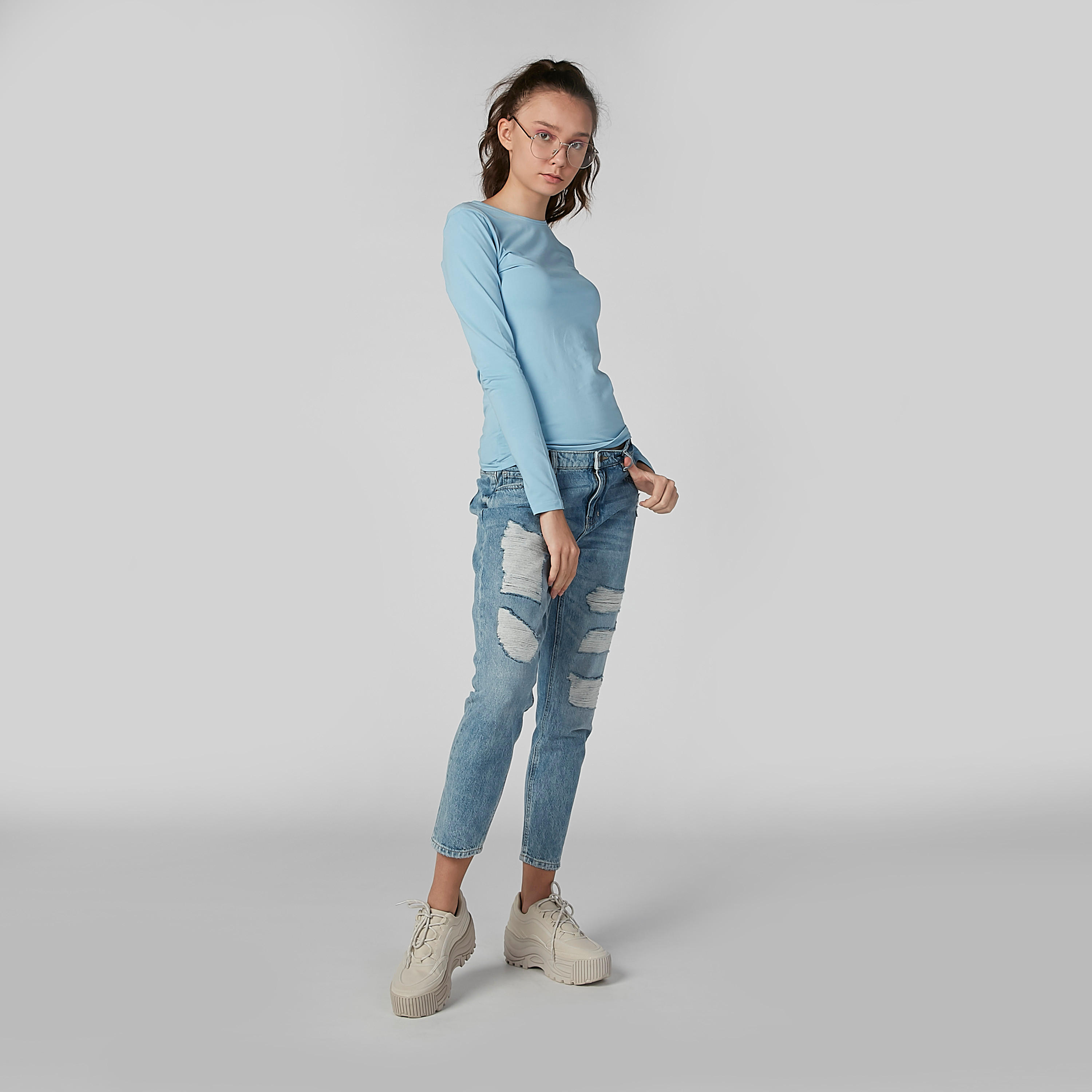 تيشيرت سادة بياقة مستديرة وأكمام طويلة-women-clothing-tshirts-image-2