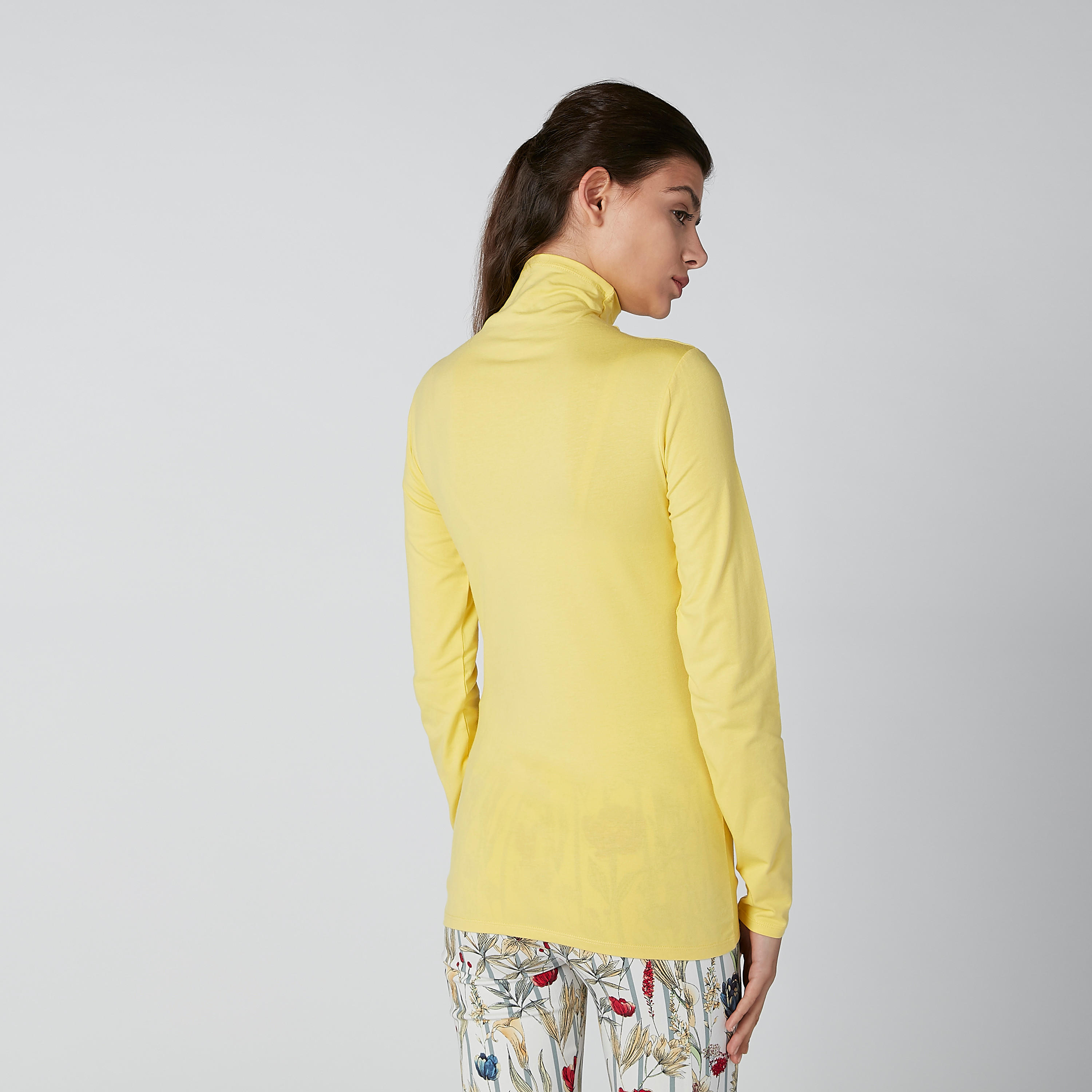 تيشيرت بياقة عالية وأكمام طويلة-women-clothing-tshirts-image-2