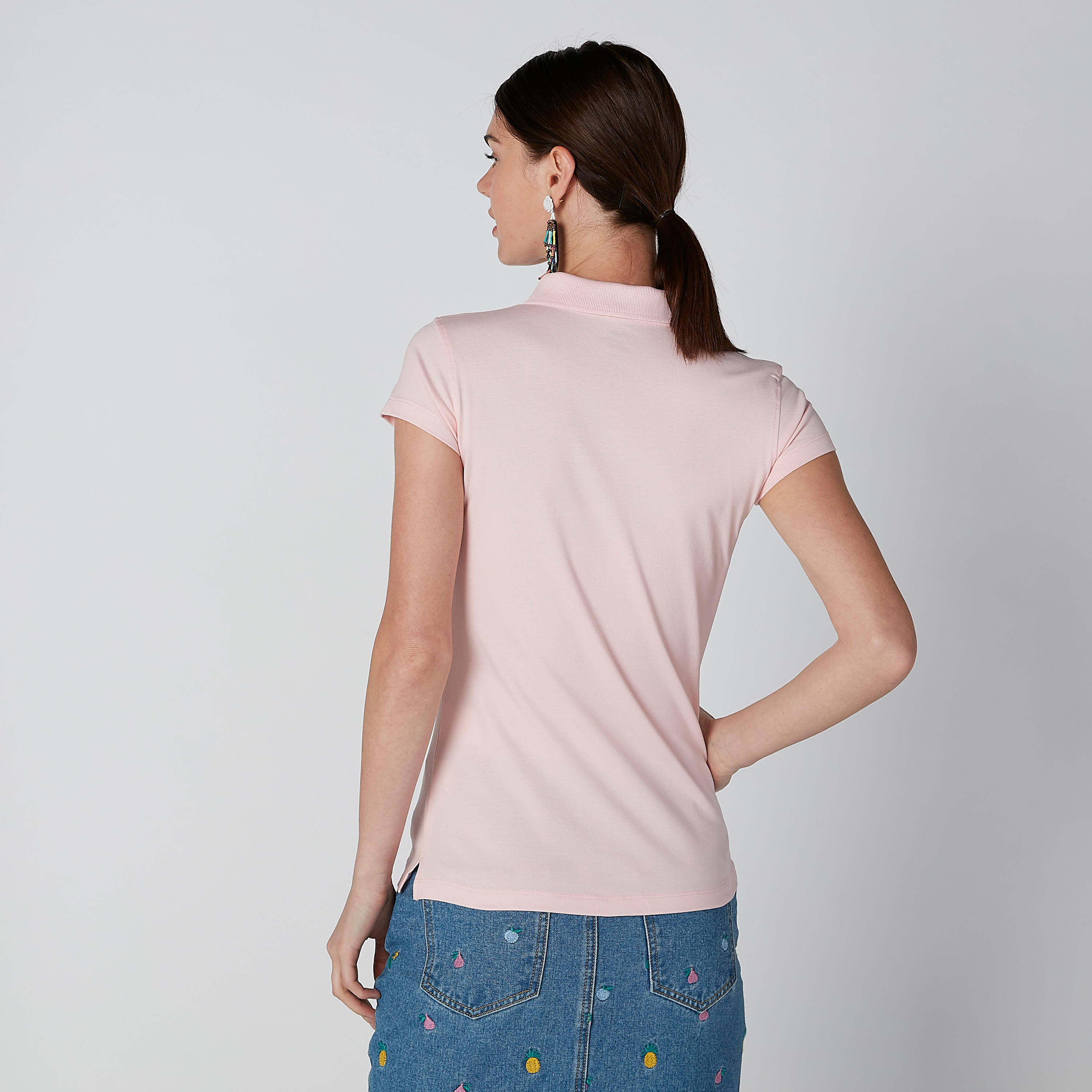 تيشيرت سادة بياقة بولو وأكمام كاب-women-clothing-tshirts-image-2