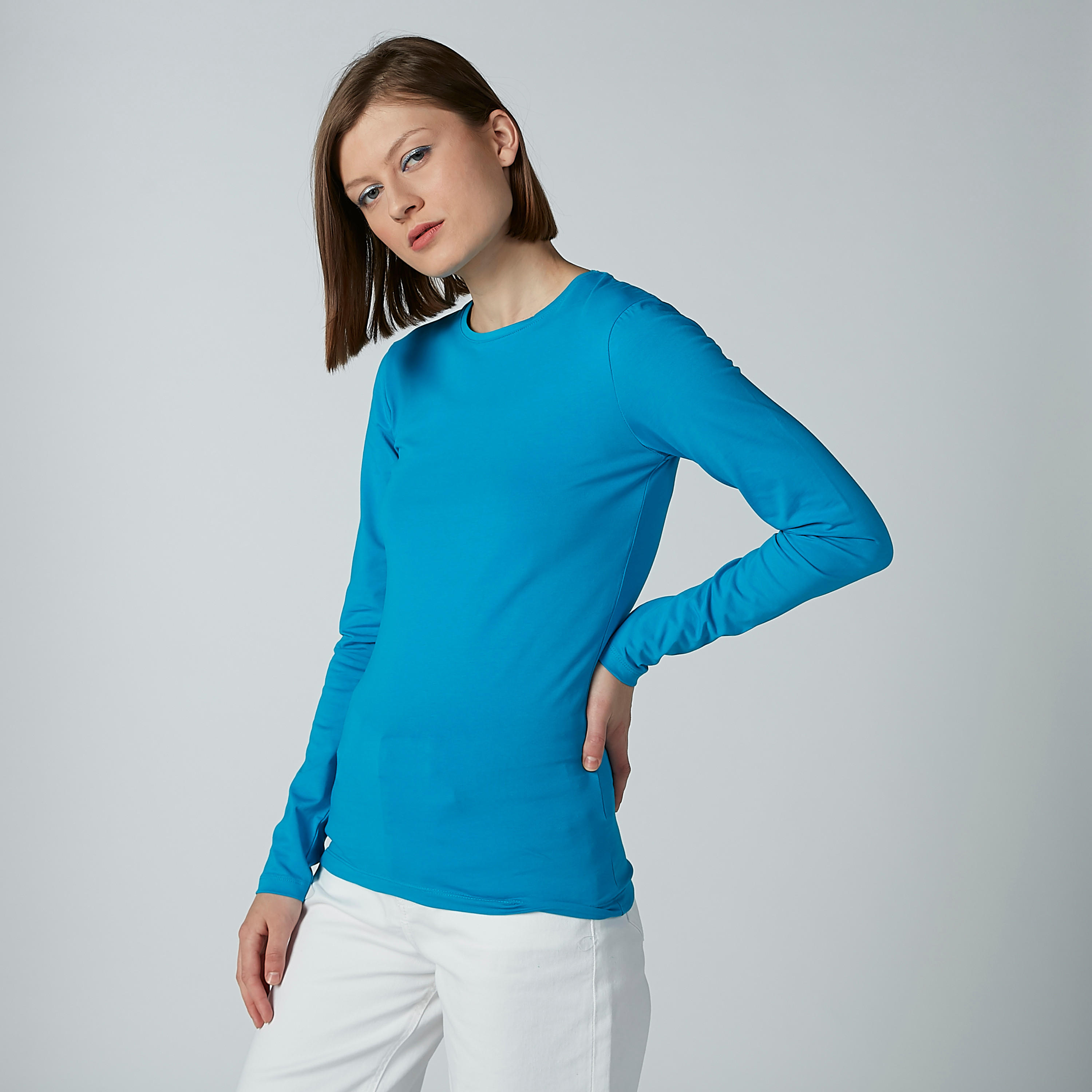 تيشيرت سادة بياقة مستديرة وأكمام طويلة-women-clothing-tshirts-image-3