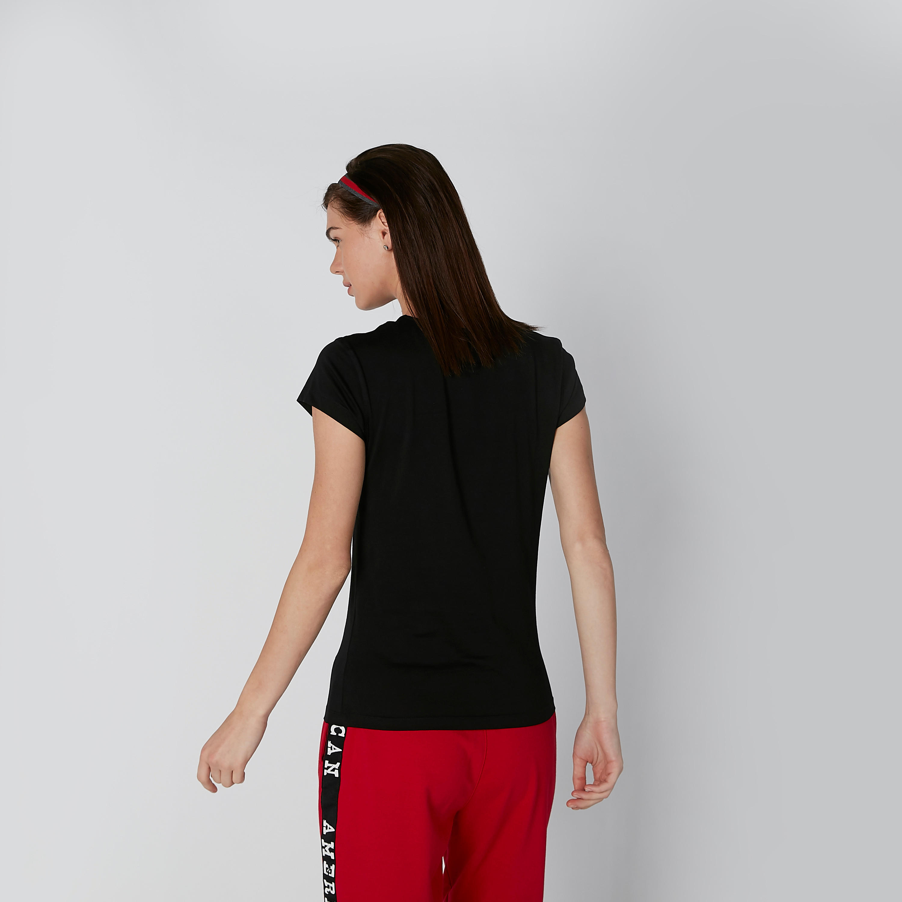 تيشيرت بياقة مستديرة وأكمام قصيرة وطبعات-women-clothing-tshirts-image-2