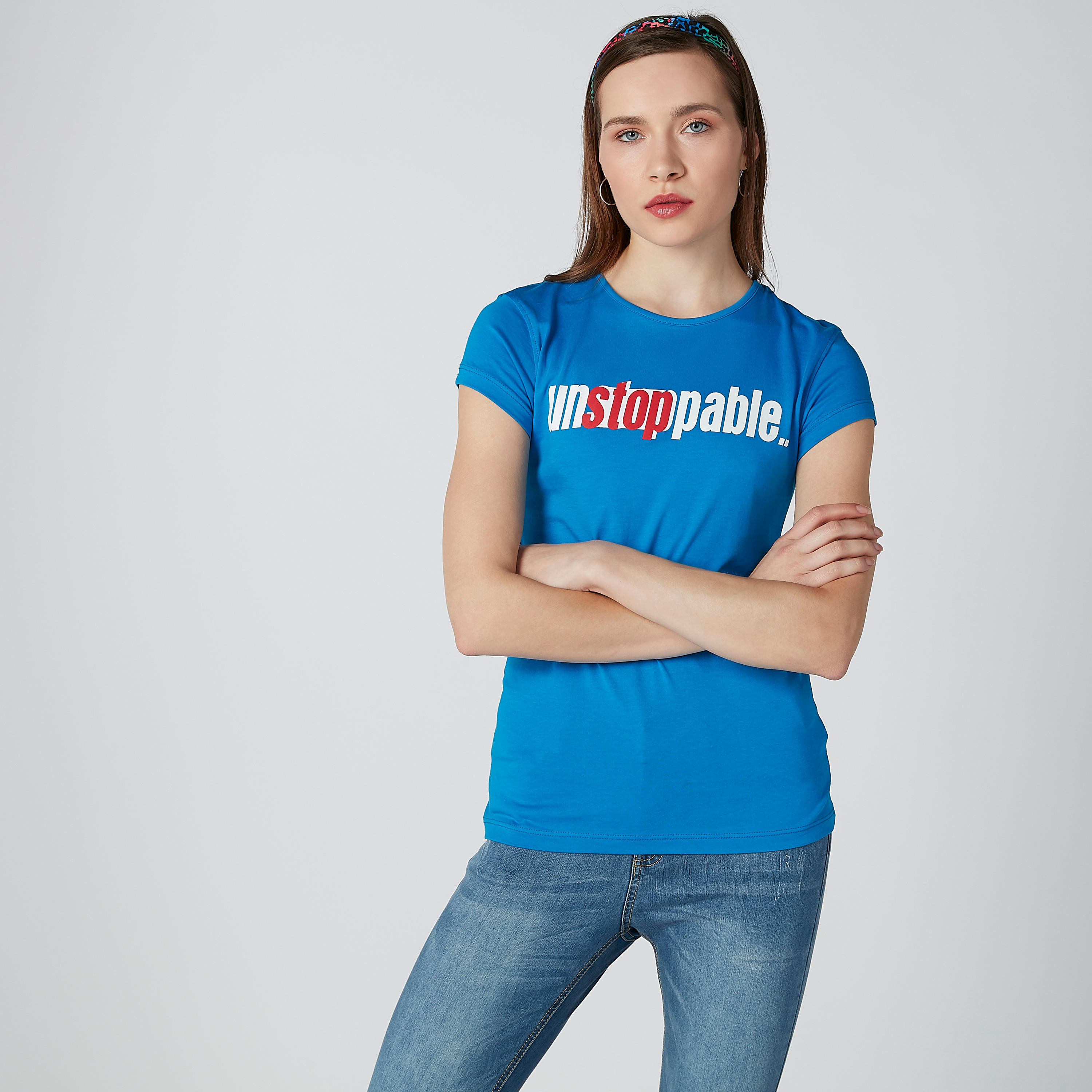 تيشيرت بياقة مستديرة وأكمام كاب وطبعات-women-clothing-tshirts-image-1