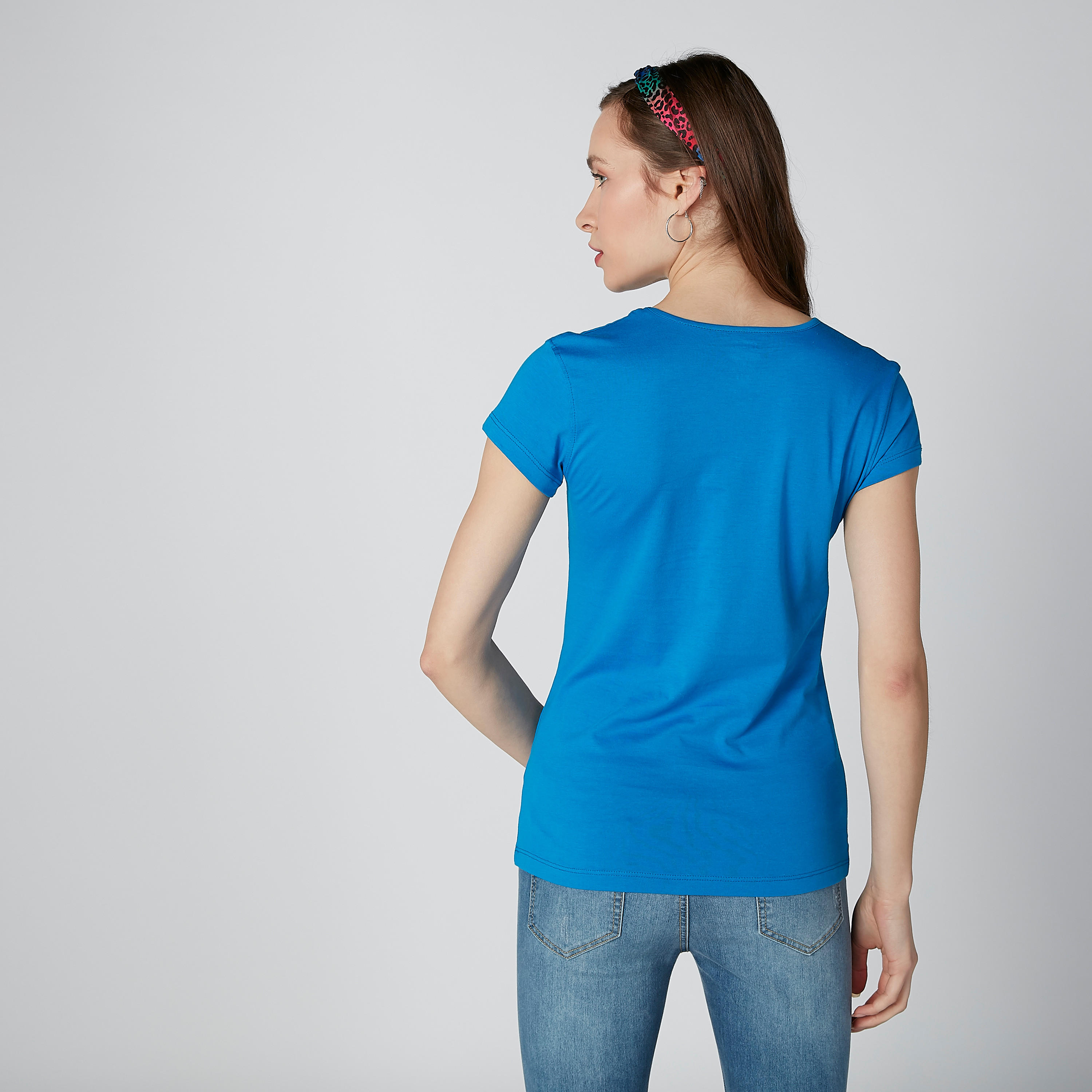 تيشيرت بياقة مستديرة وأكمام كاب وطبعات-women-clothing-tshirts-image-2