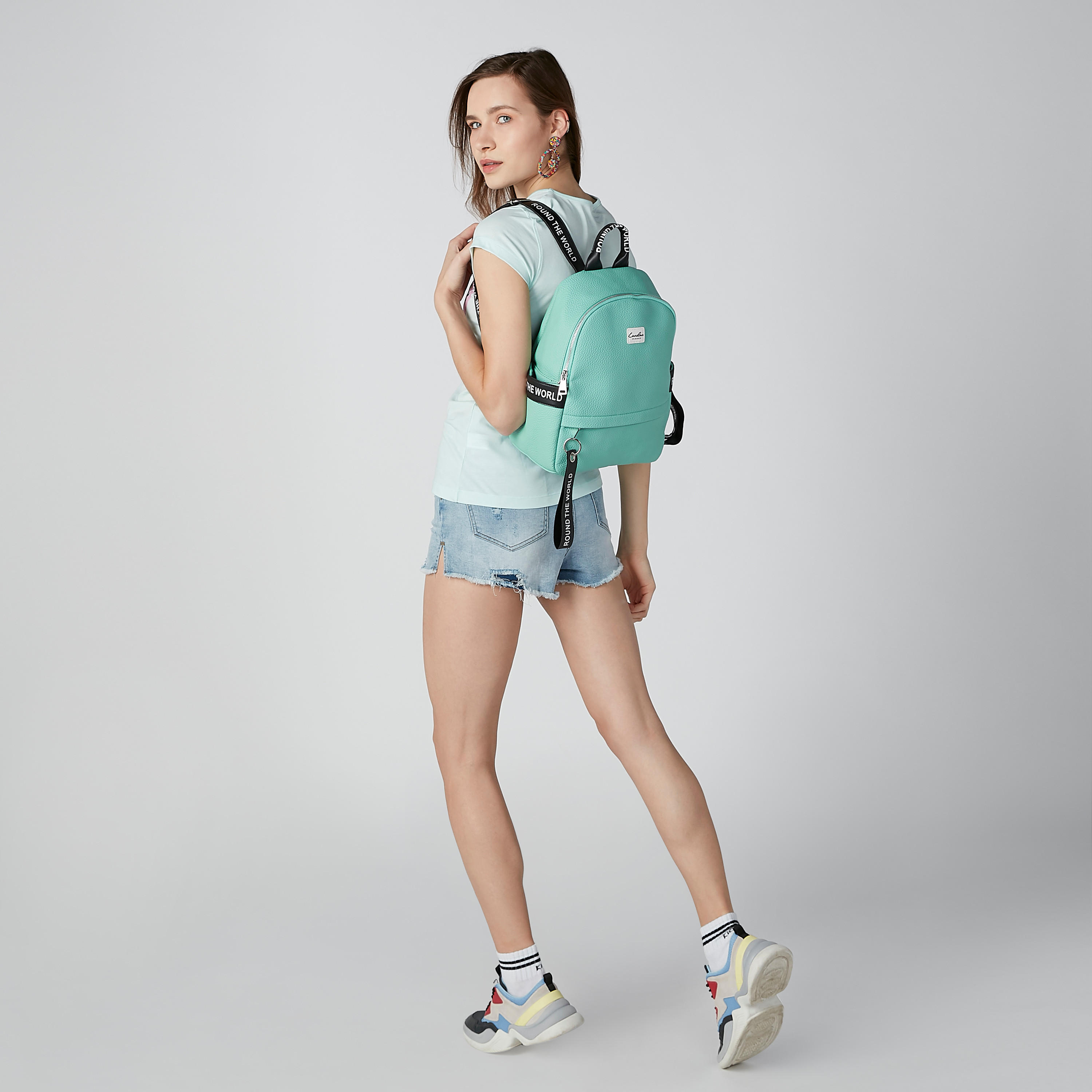 تيشيرت بياقة مستديرة وأكمام قصيرة وطبعات-women-clothing-tshirts-image-2