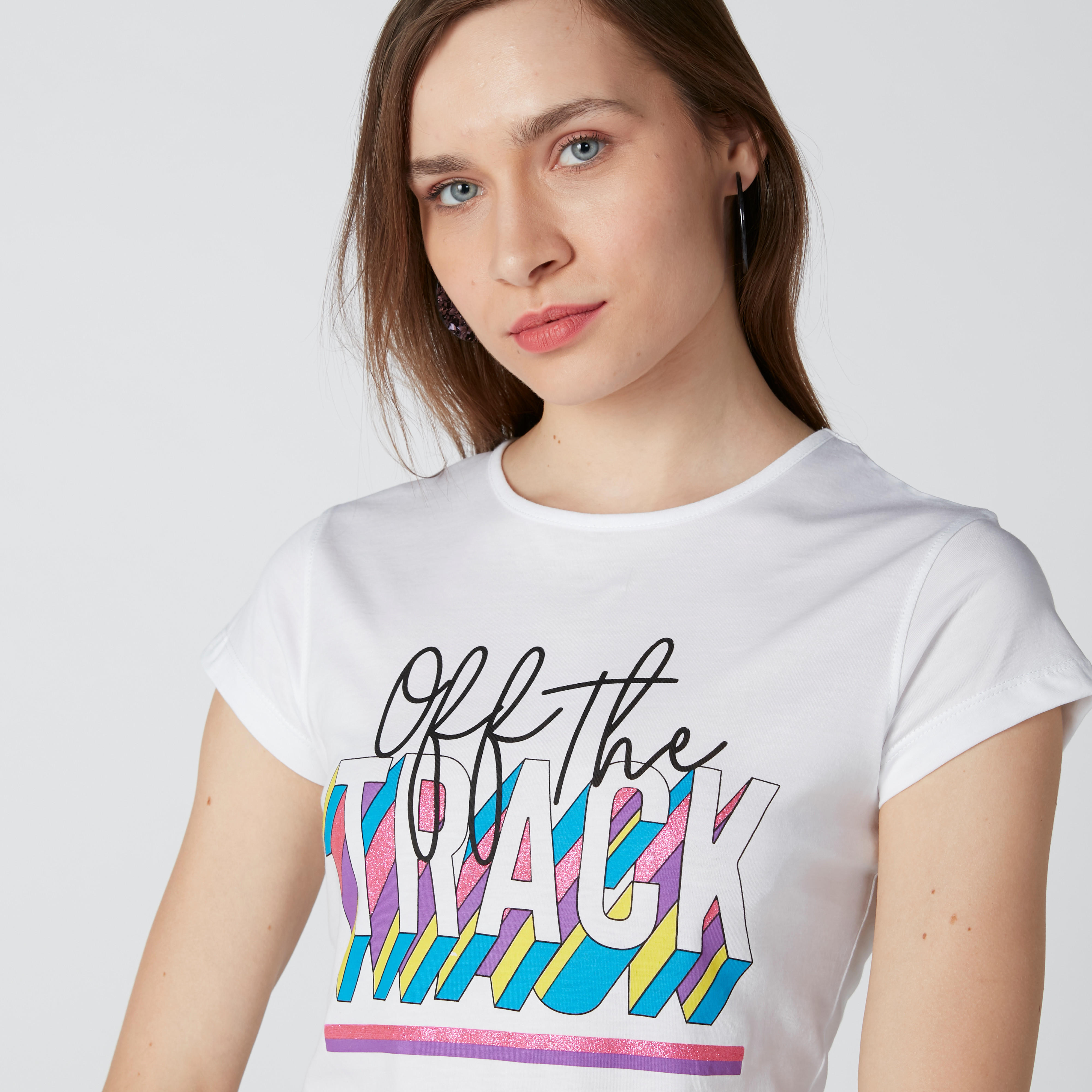تيشيرت مستدام بأكمام كاب وطبعات-women-clothing-tshirts-image-4