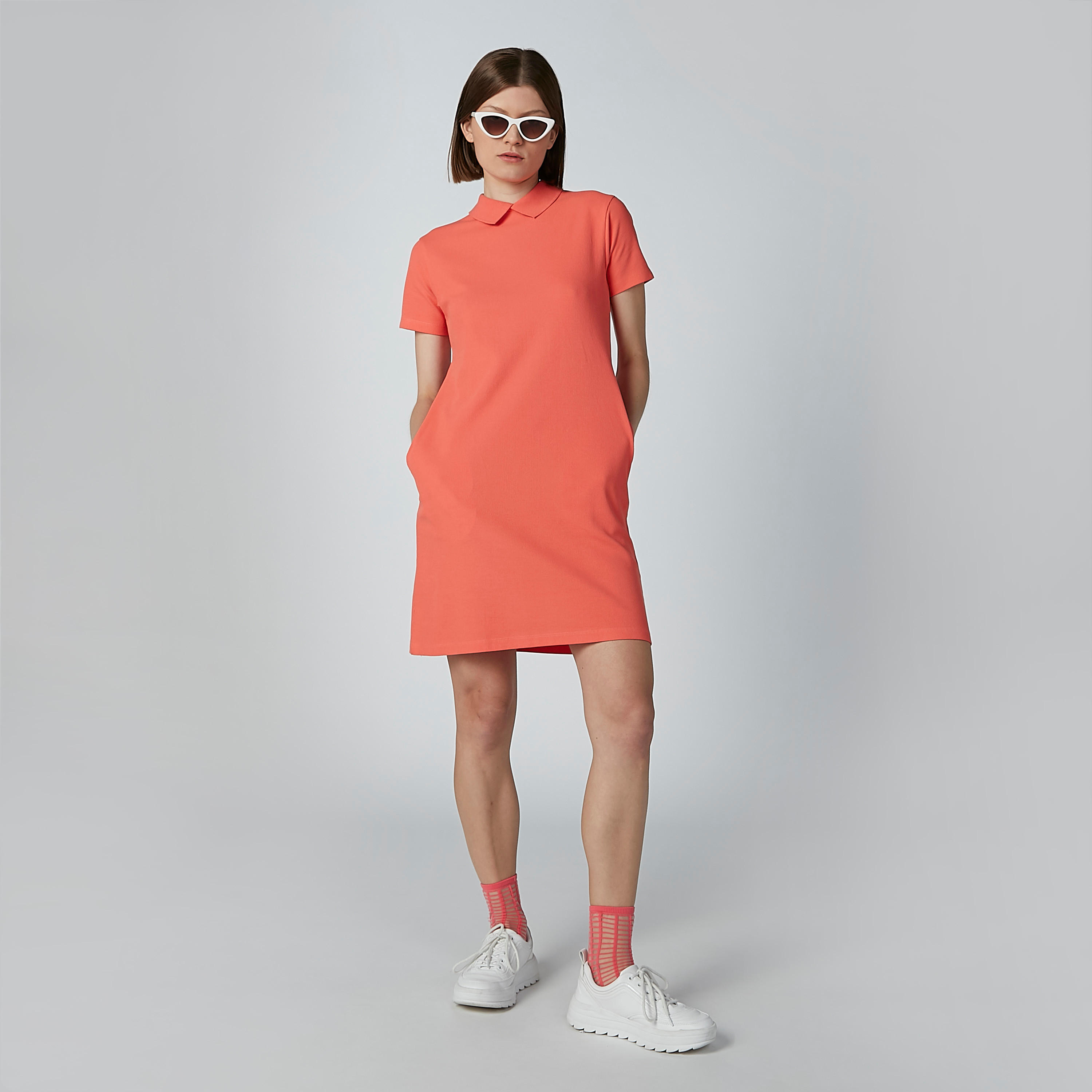 تونيك سادة بأكمام قصيرة وجيوب-women-clothing-shirtsandblouses-blouses-image-3