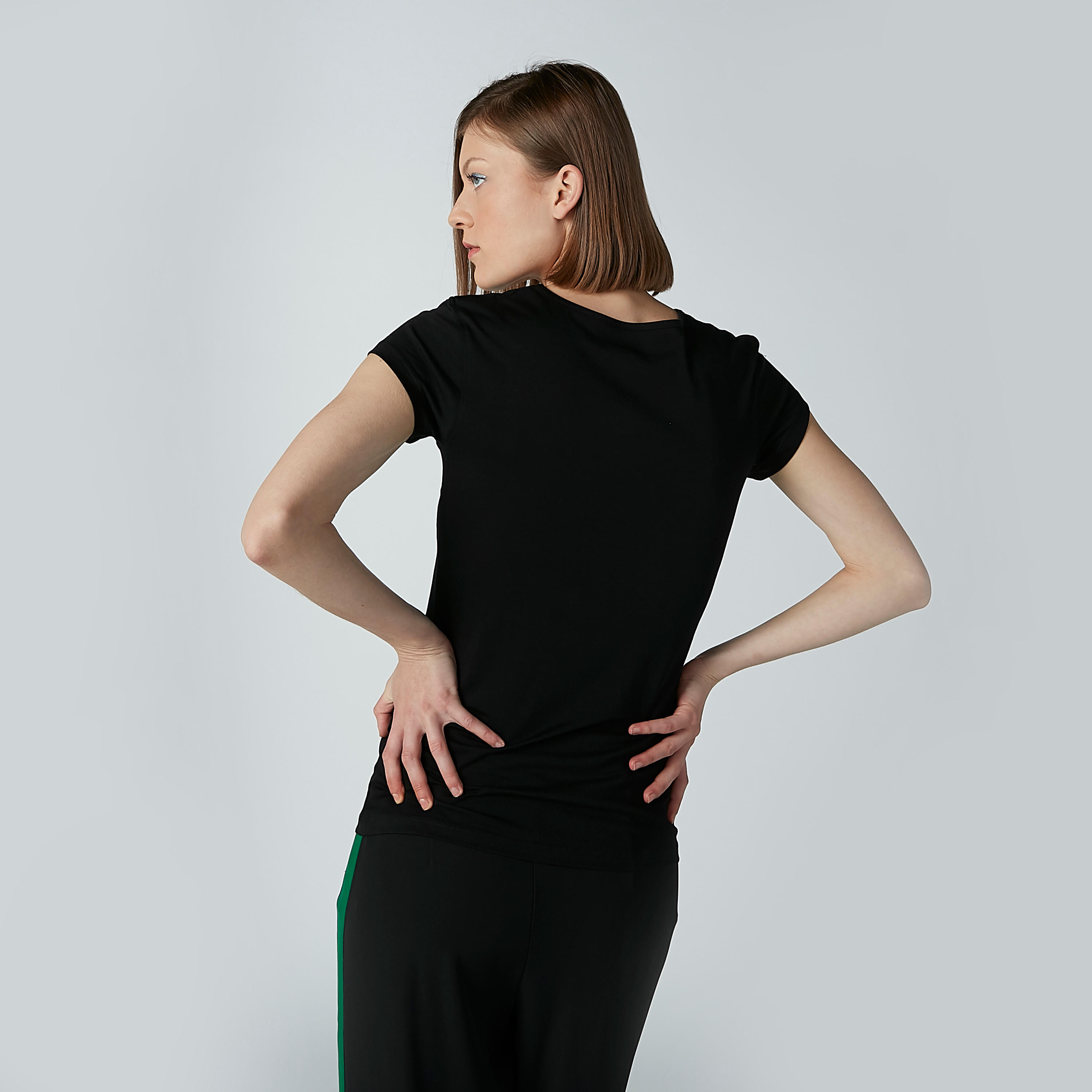 تيشيرت بياقة مستديرة وأكمام كاب وطبعات-women-clothing-tshirts-image-4