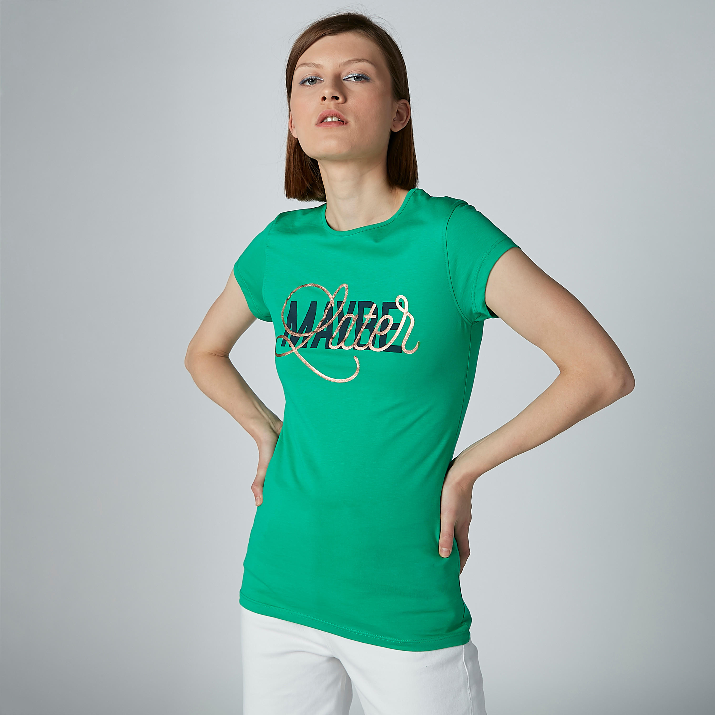 تيشيرت بياقة مستديرة وأكمام كاب مع طبعات-women-clothing-tshirts-image-1