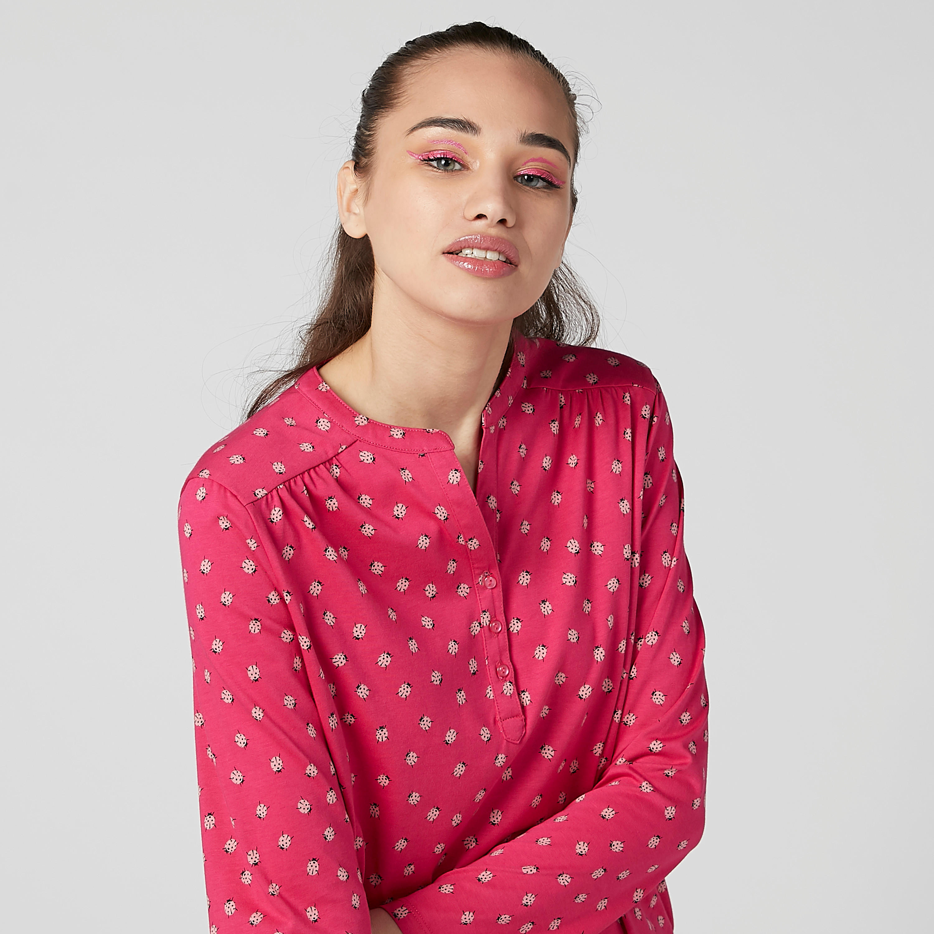 بلوزة مستدامة سليم بياقة V وأكمام طويلة-women-clothing-shirtsandblouses-blouses-image-5