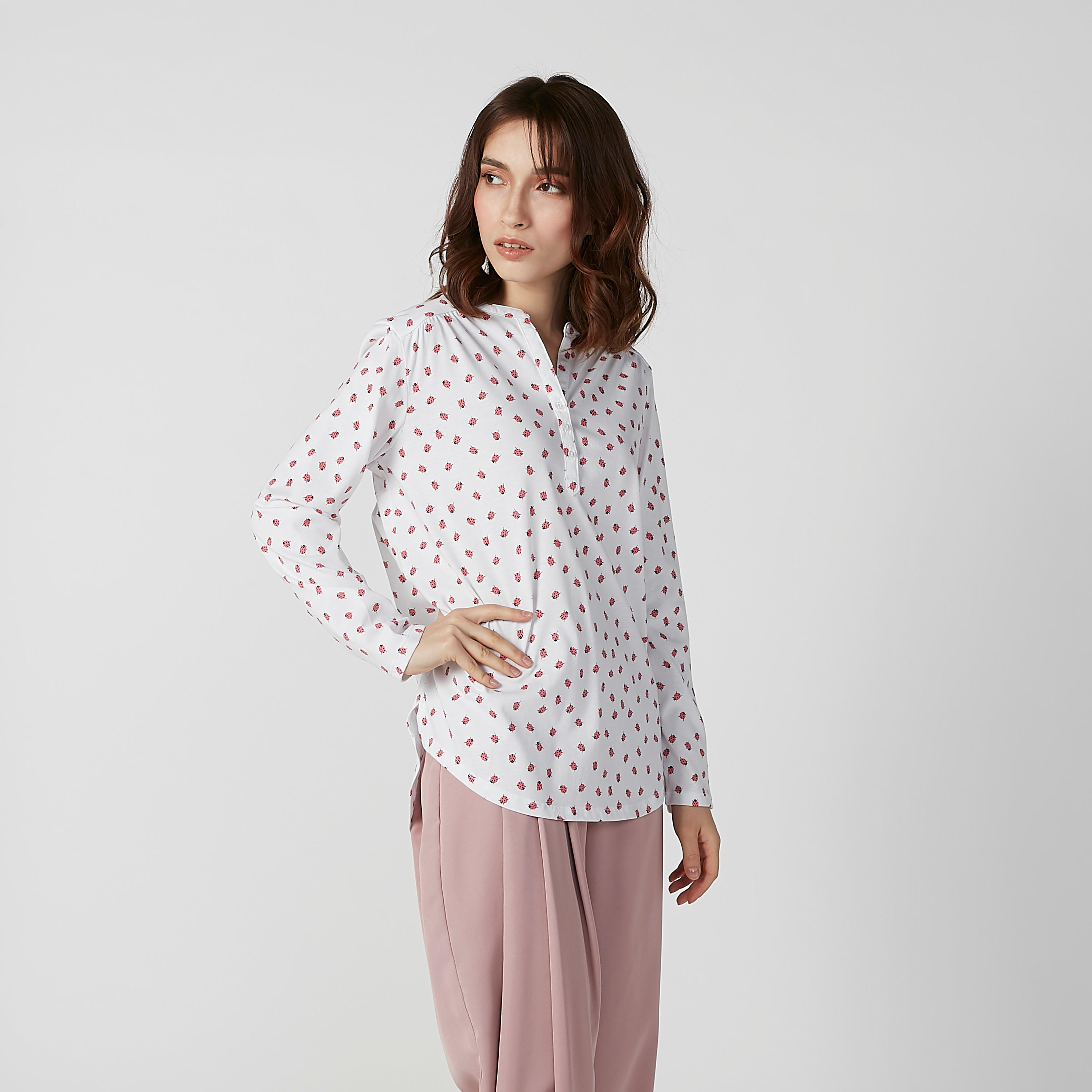 بلوزة مستدامة سليم بياقة V وأكمام طويلة -women-clothing-shirtsandblouses-blouses-image-4