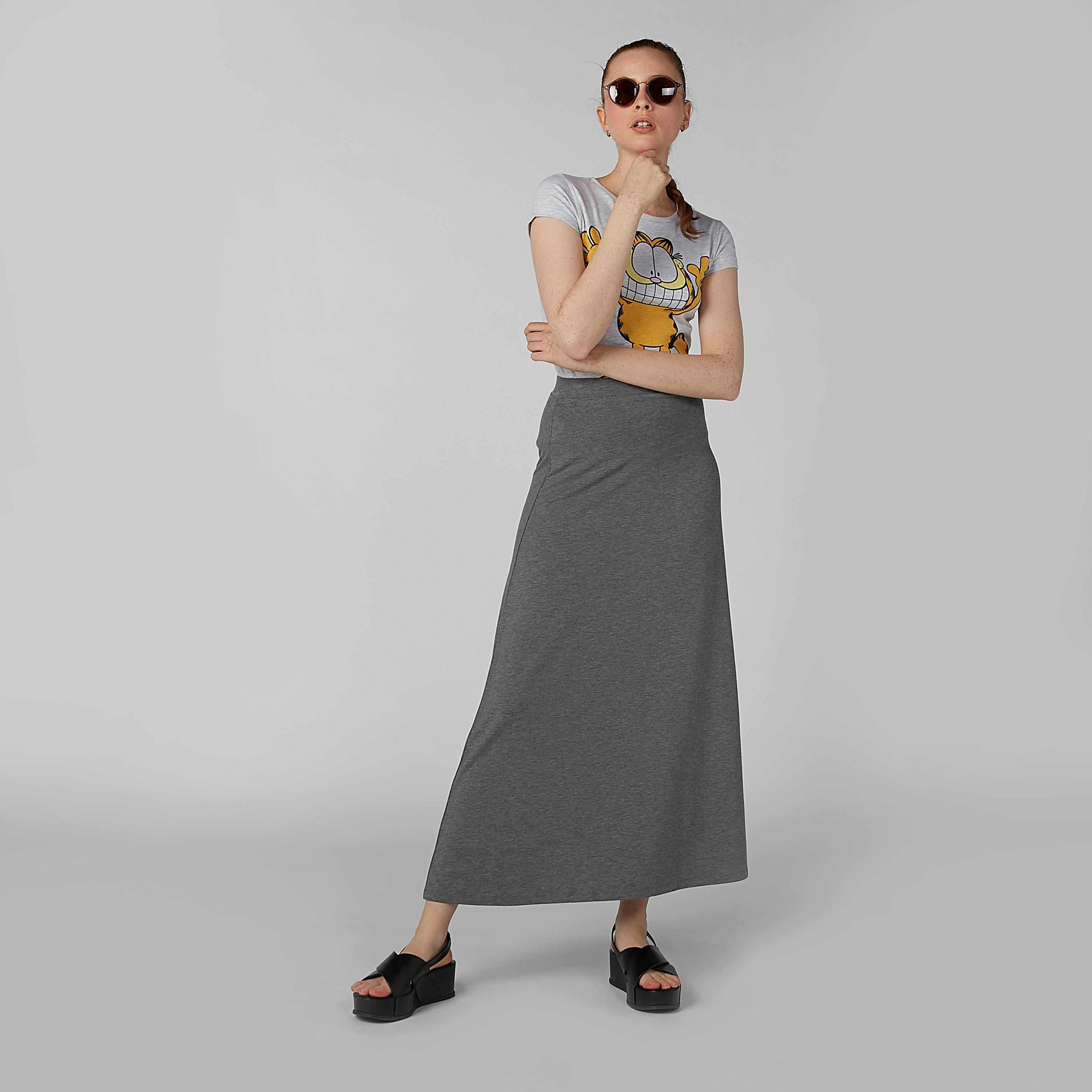 تنورة سادة إيه لاين طويلة بخصر مطاطي-women-clothing-bottoms-skirts-image-1