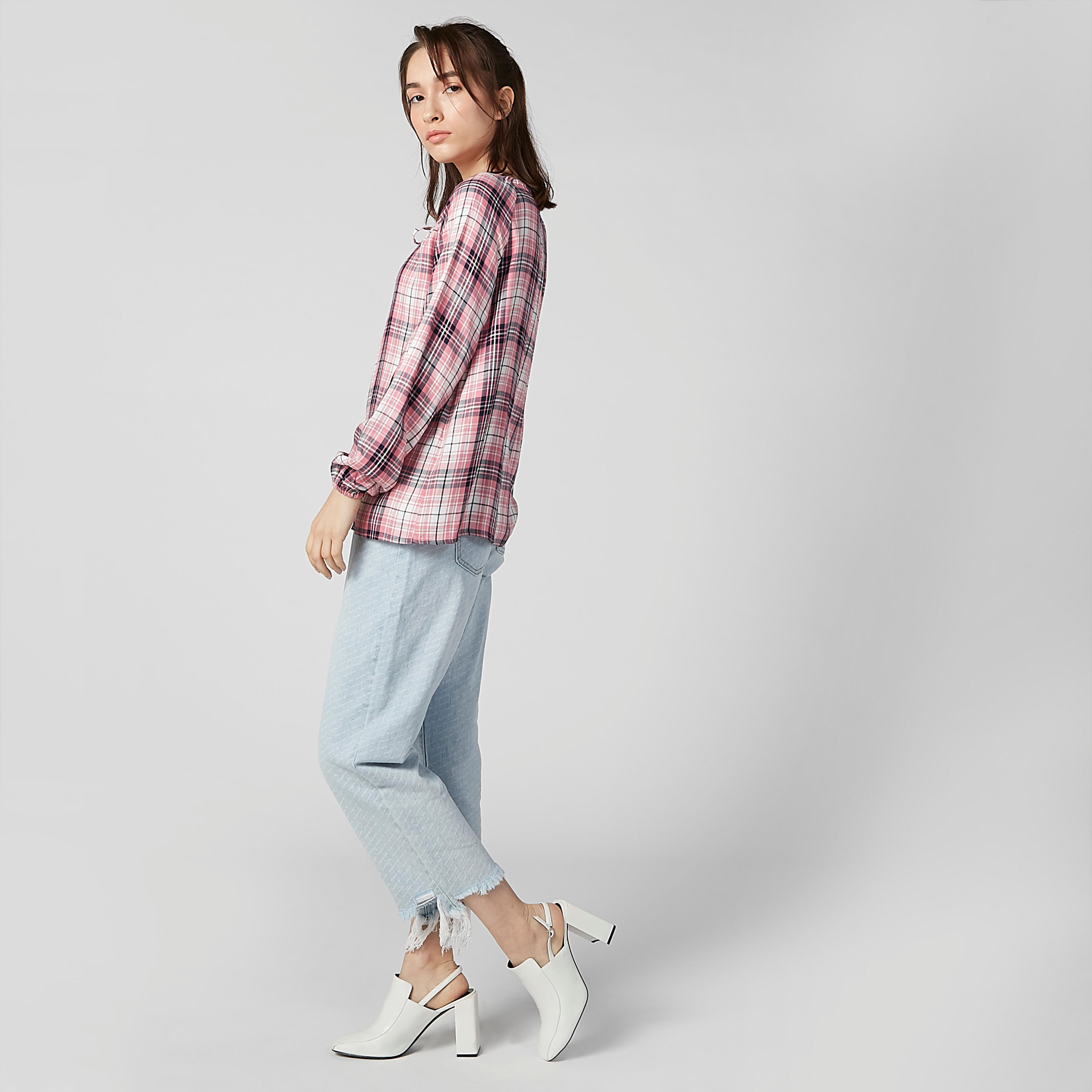 بلوزة كاروهات بياقة مستديرة وأكمام طويلة-women-clothing-shirtsandblouses-blouses-image-2