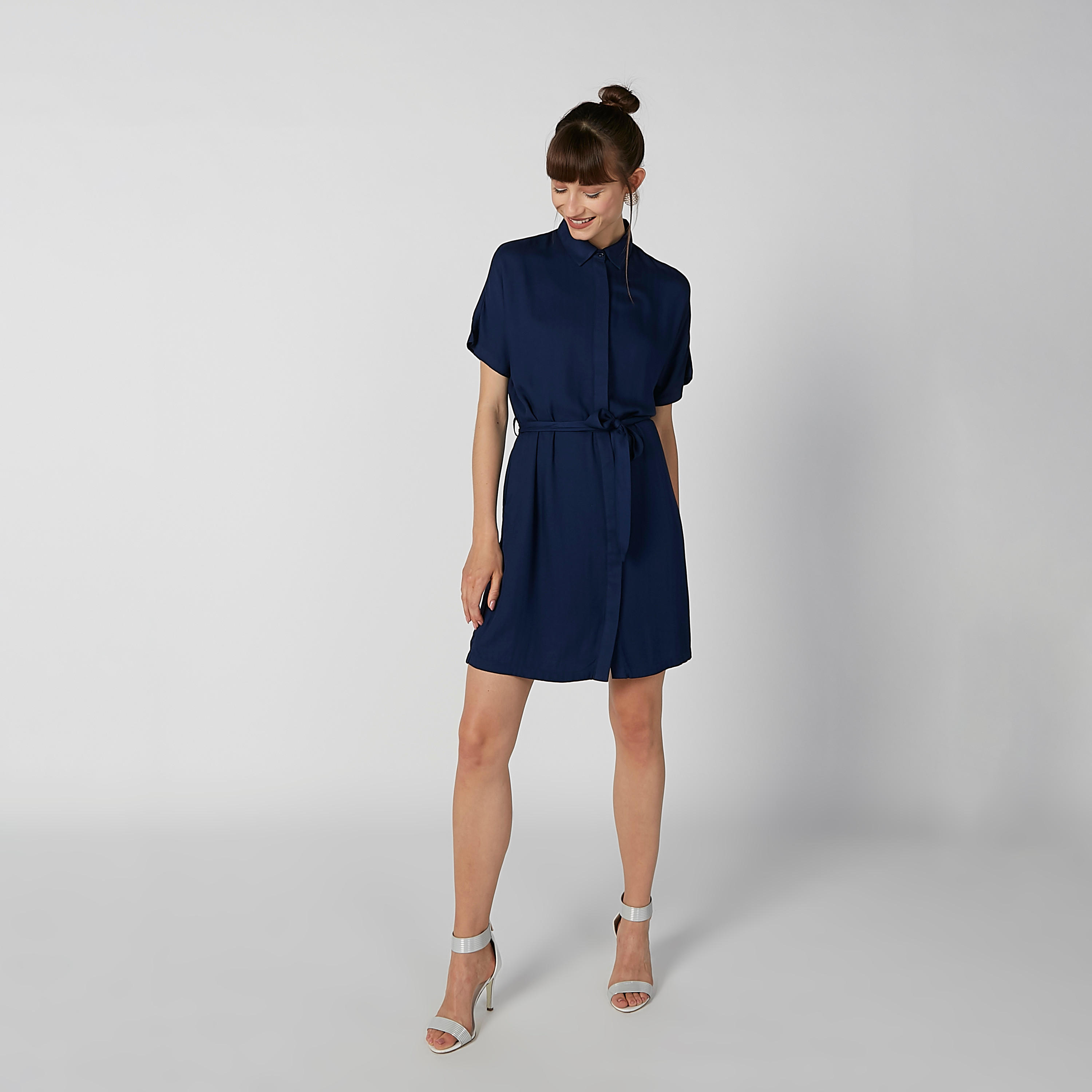 فستان قميص مستدام قصير سادة بياقة عاديّة وأربطة -women-clothing-dresses-image-4