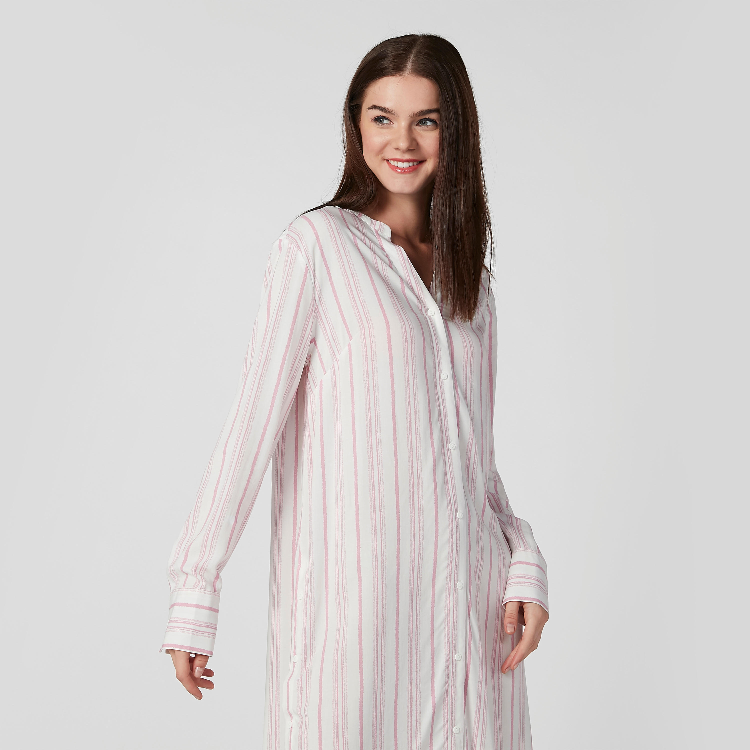 فستان قميص مقلّم متوسط الطول بأكمام طويلة وأزرار-women-clothing-dresses-image-4