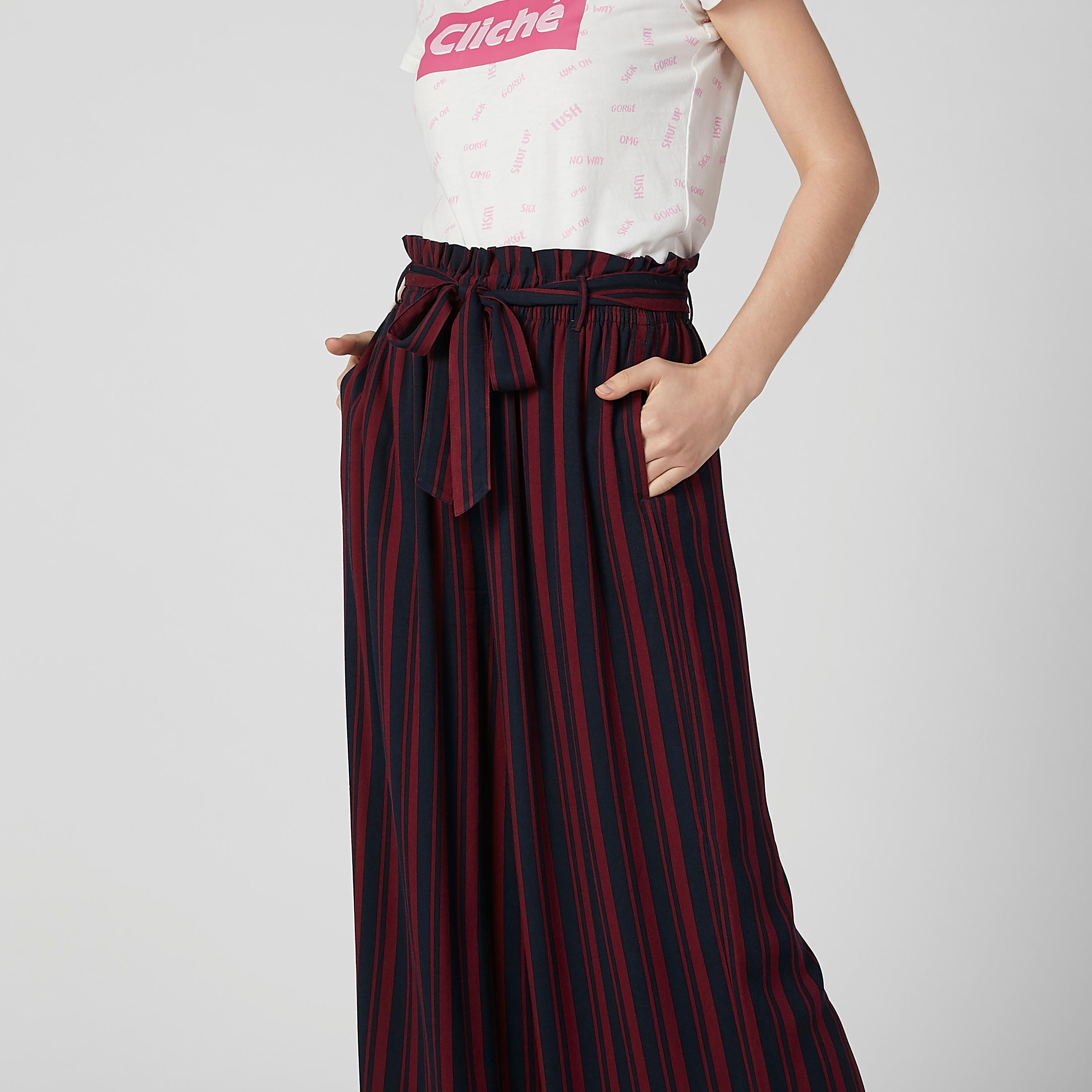 بنطال بالازو مقلم بخصر رباط وجيوب-women-clothing-bottoms-trousers-image-3