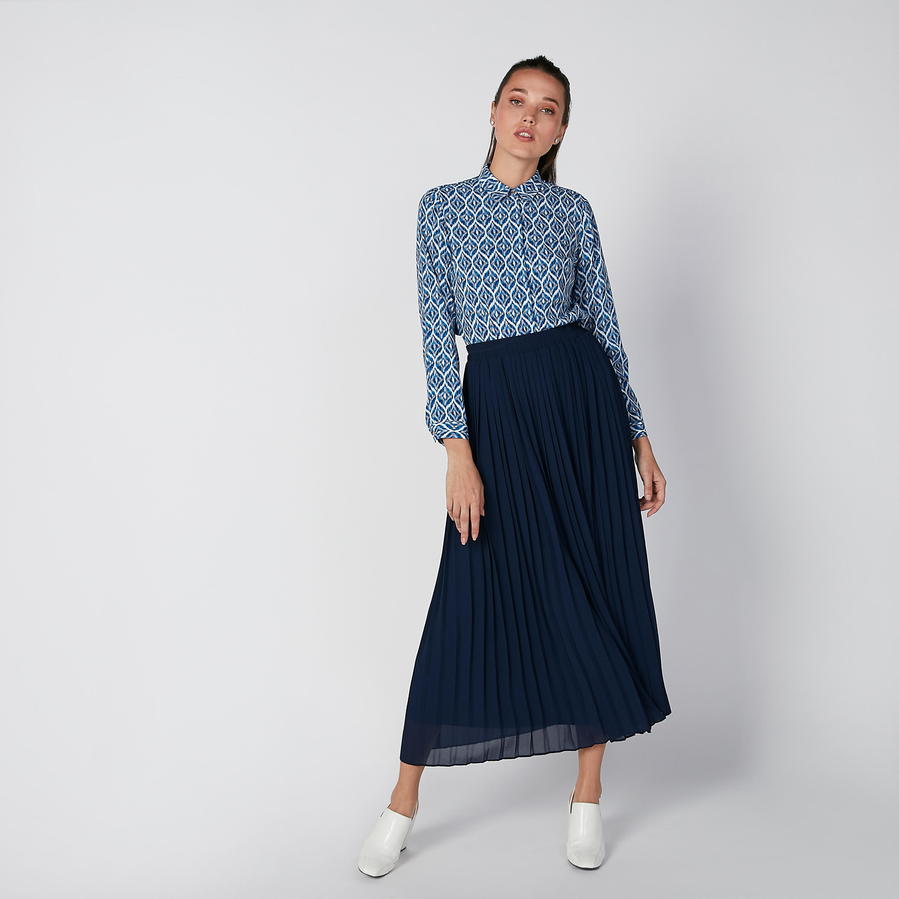 تنورة إيه لاين بخصر مطاطي وثنيات-women-clothing-bottoms-skirts-image-5