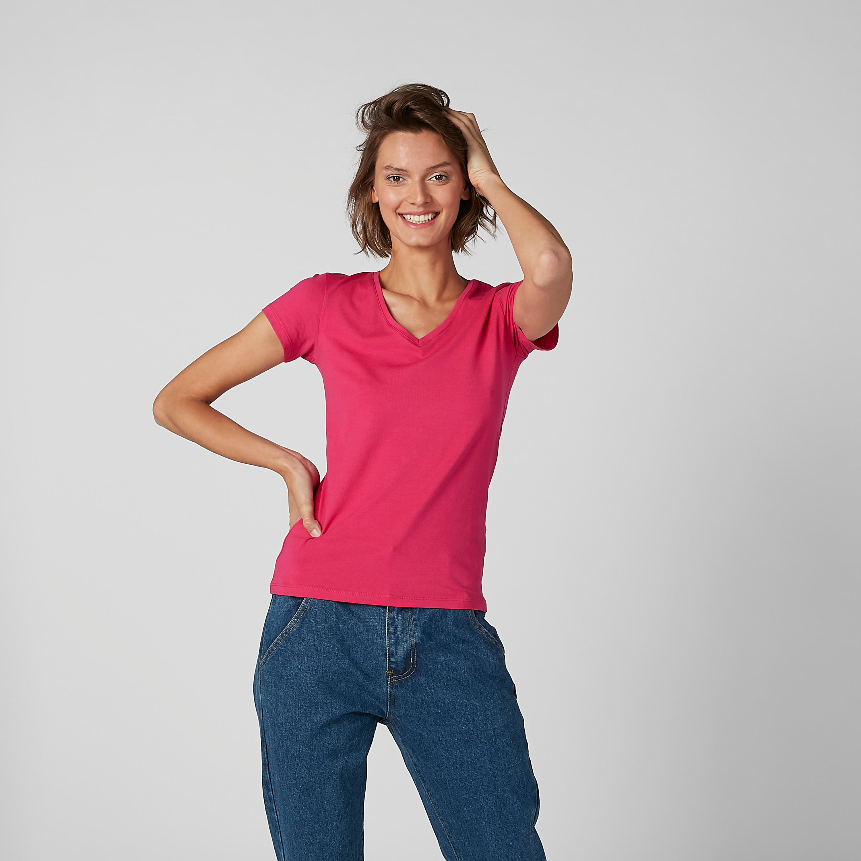 تيشيرت سادة بياقة V وأكمام كاب-women-clothing-tshirts-image-1