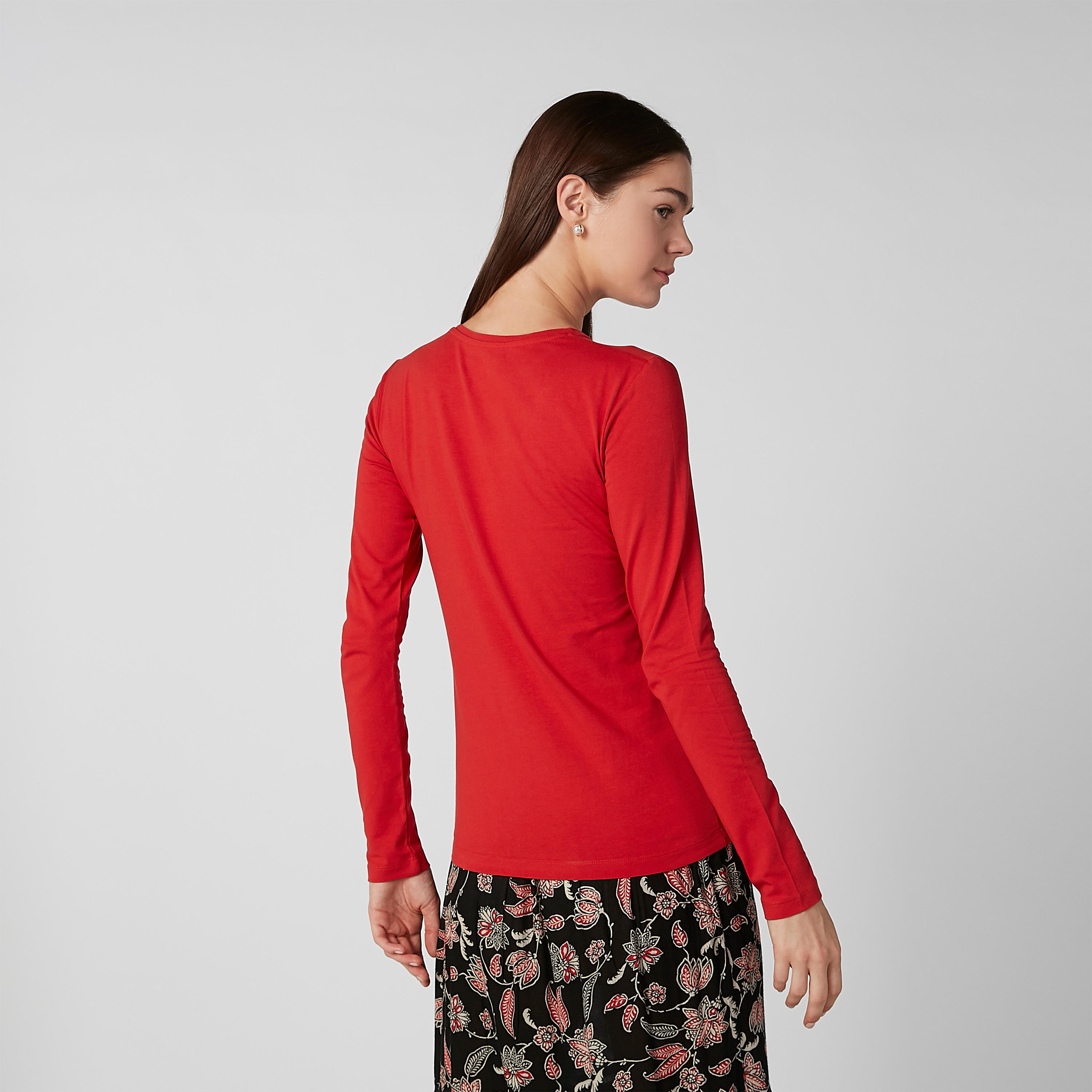 Plain T-shirt with Round Neck and Long Sleeves-women-clothing-tshirts-image-4
