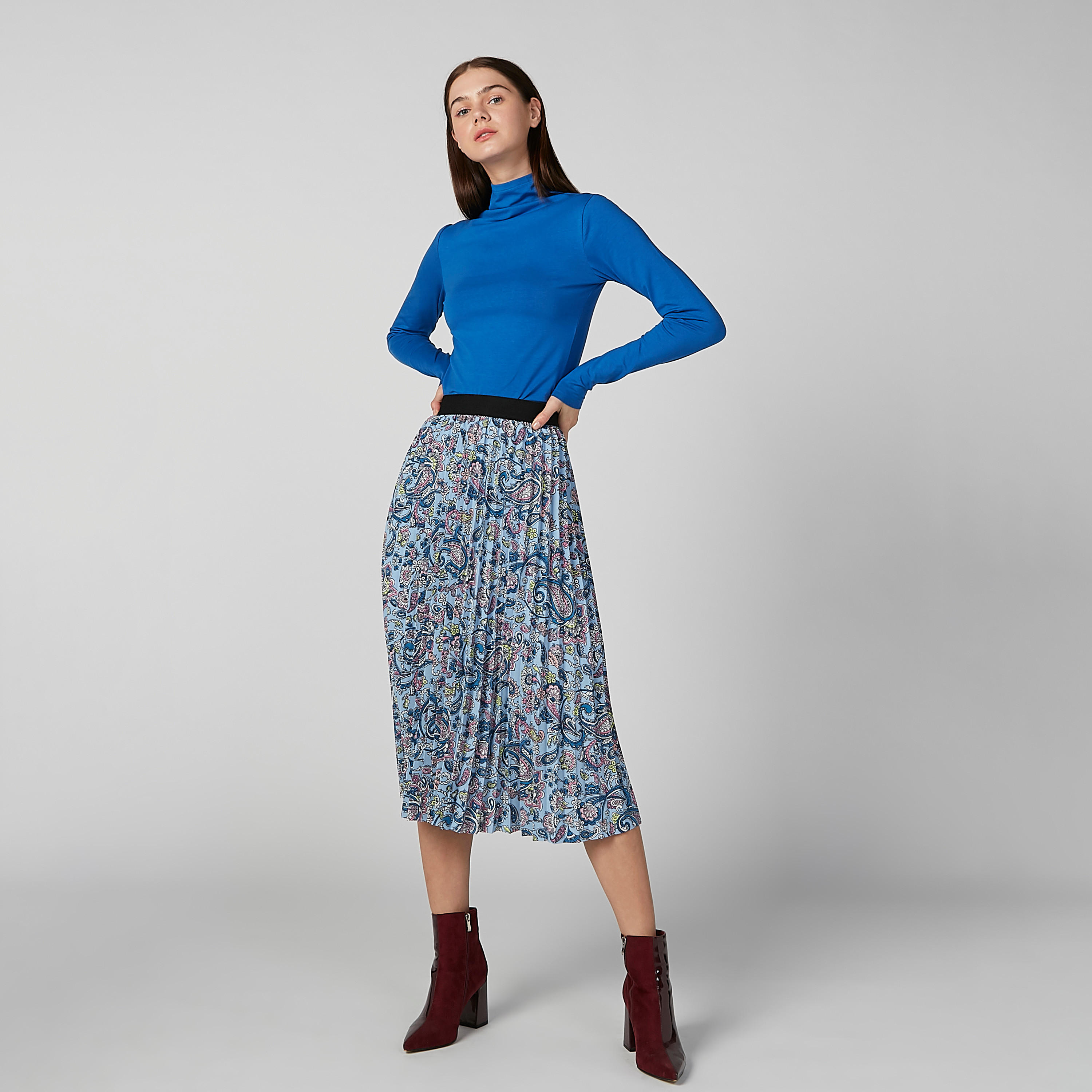 بلوزة سادة بياقة عالية وأكمام طويلة-women-clothing-shirtsandblouses-blouses-image-4