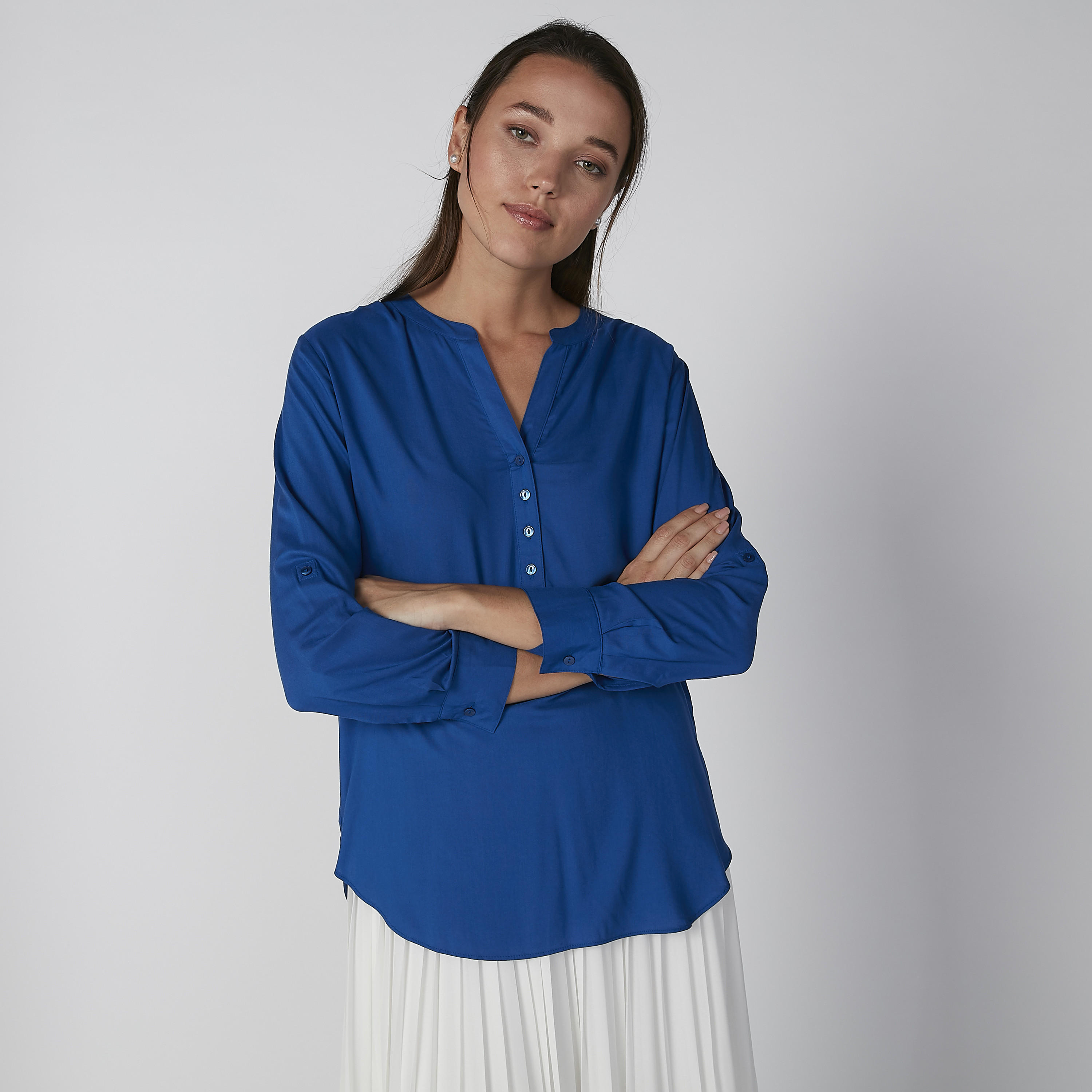 بلوزة سادة بأكمام طويلة ونصف وصلة أزرار-women-clothing-shirtsandblouses-blouses-image-3