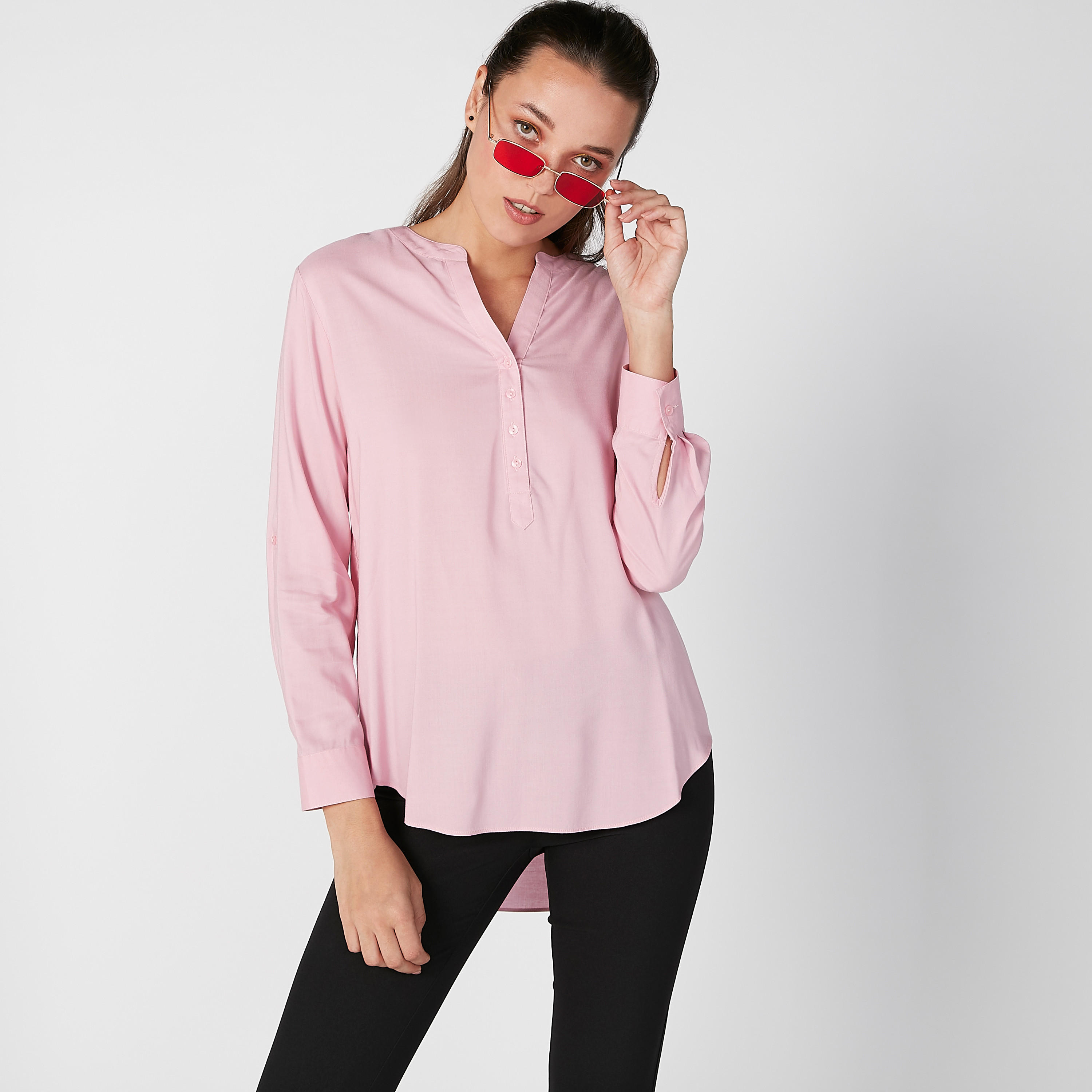 قميص سادة طويل بياقة V وأكمام طويلة-women-clothing-shirtsandblouses-shirts-image-1