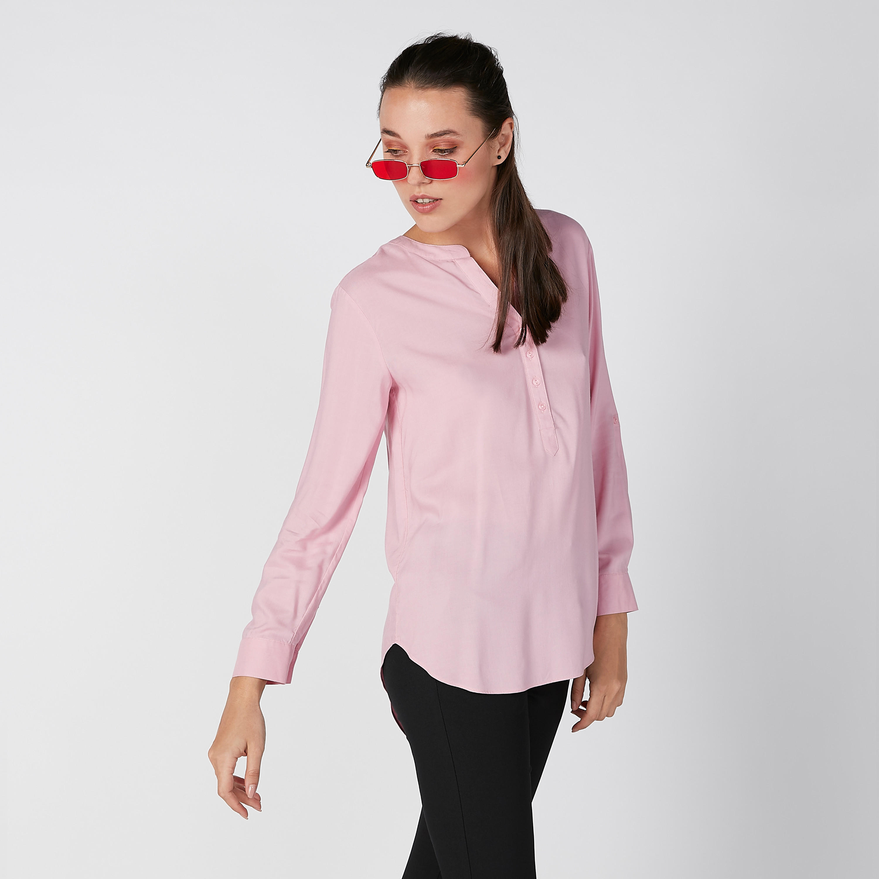 قميص سادة طويل بياقة V وأكمام طويلة-women-clothing-shirtsandblouses-shirts-image-3