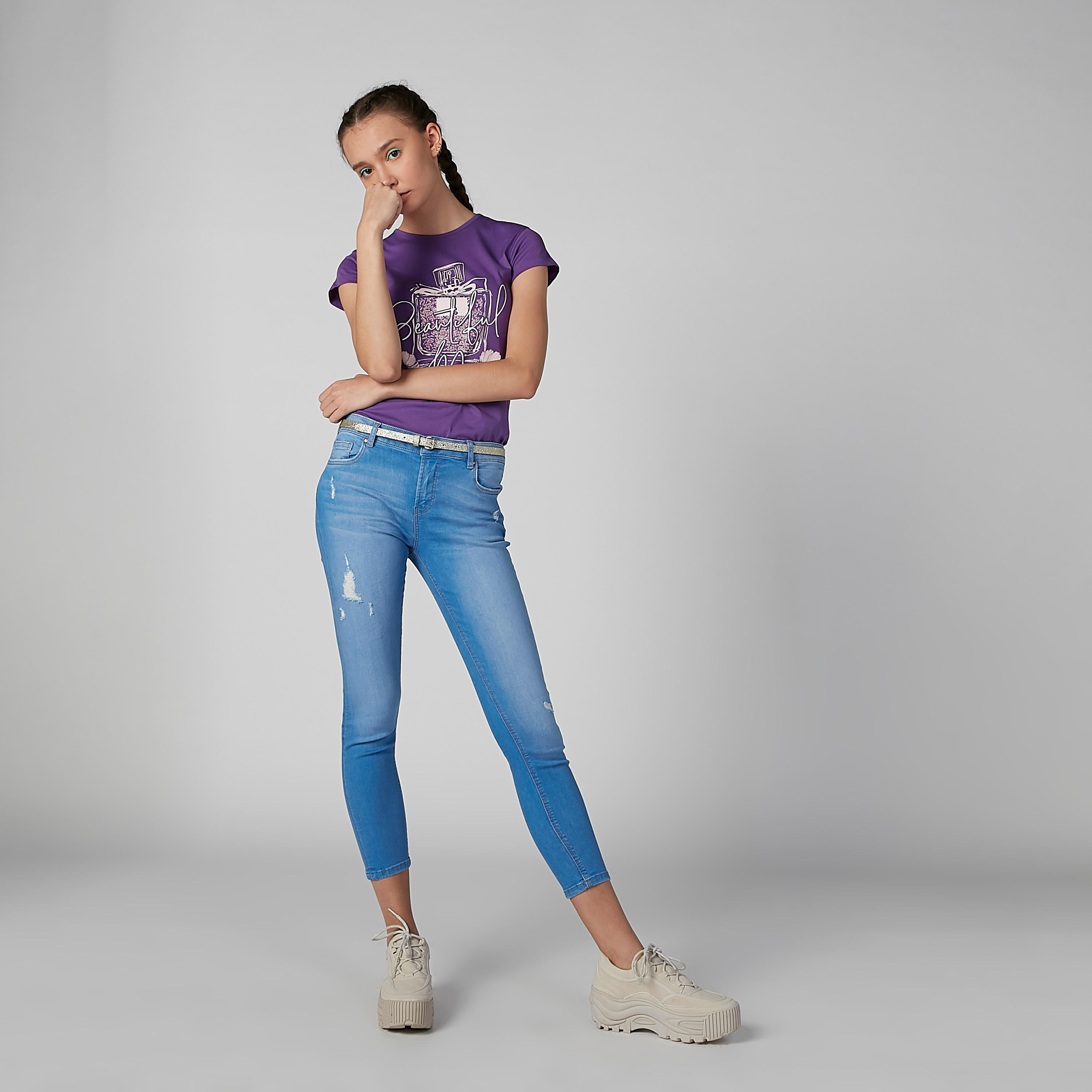 تيشيرت بياقة مستديرة وأكمام كاب مع طبعات-women-clothing-tshirts-image-1