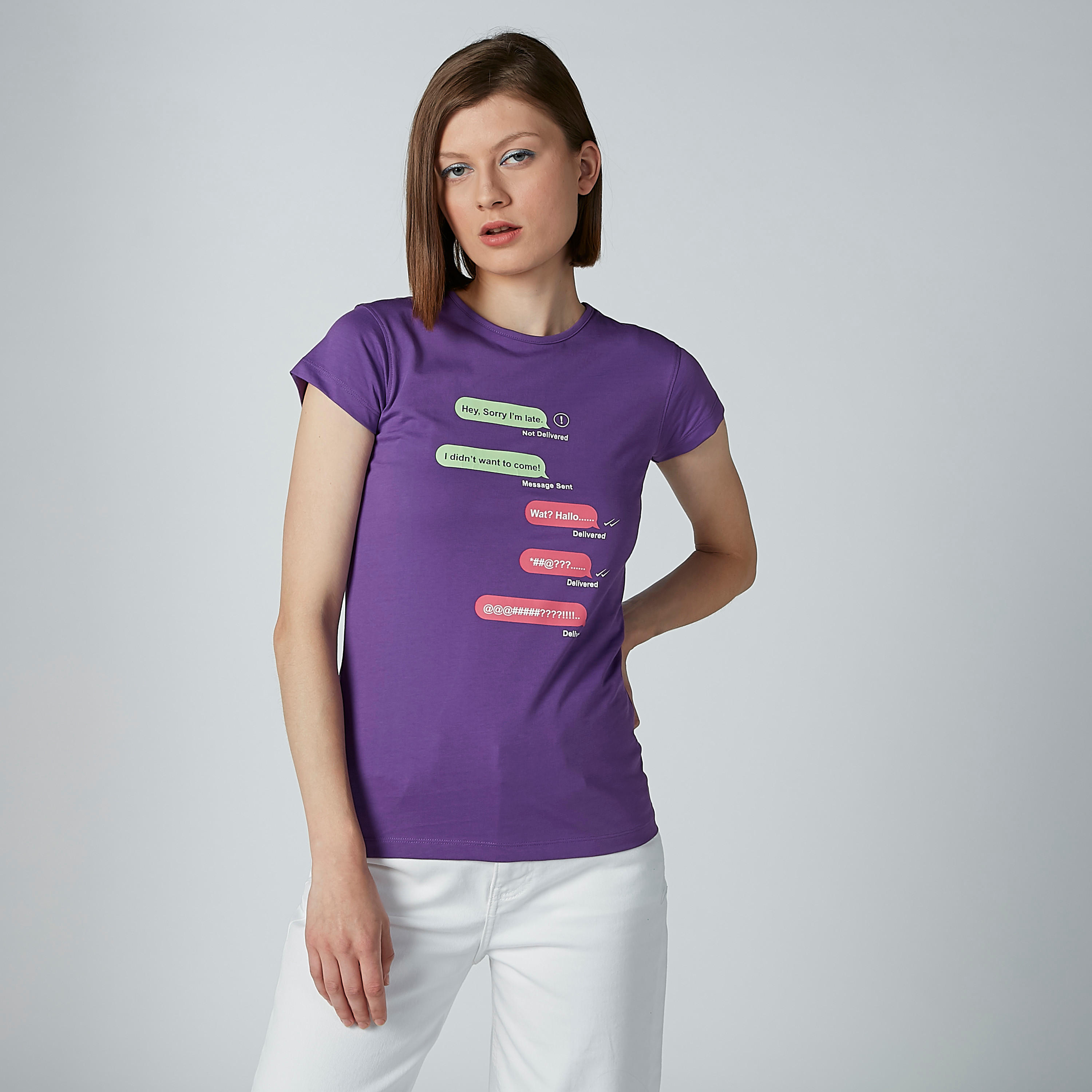 تيشيرت مستدام بقصّة سليم وطبعات وياقة مستديرة -women-clothing-tshirts-image-1