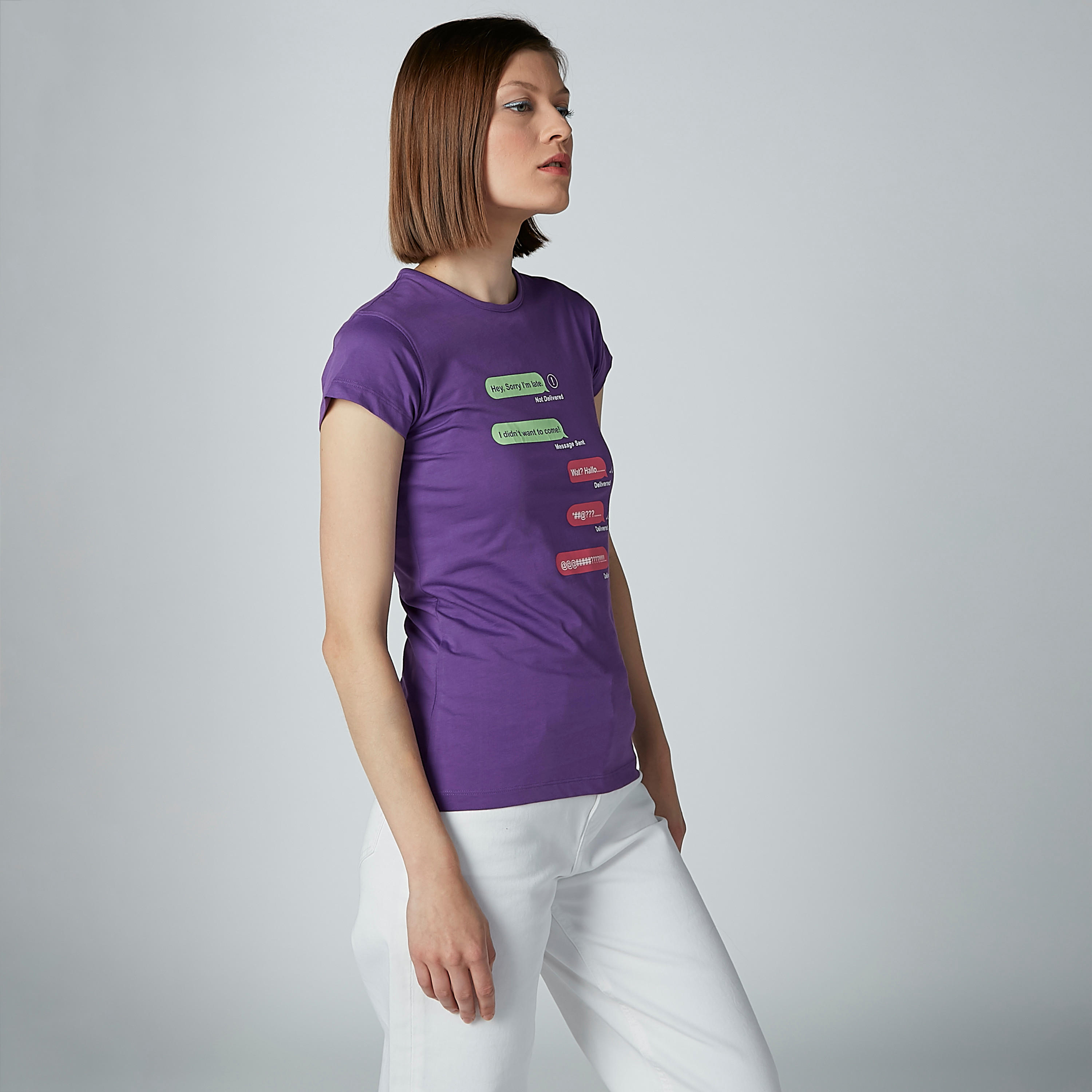 تيشيرت مستدام بقصّة سليم وطبعات وياقة مستديرة -women-clothing-tshirts-image-4