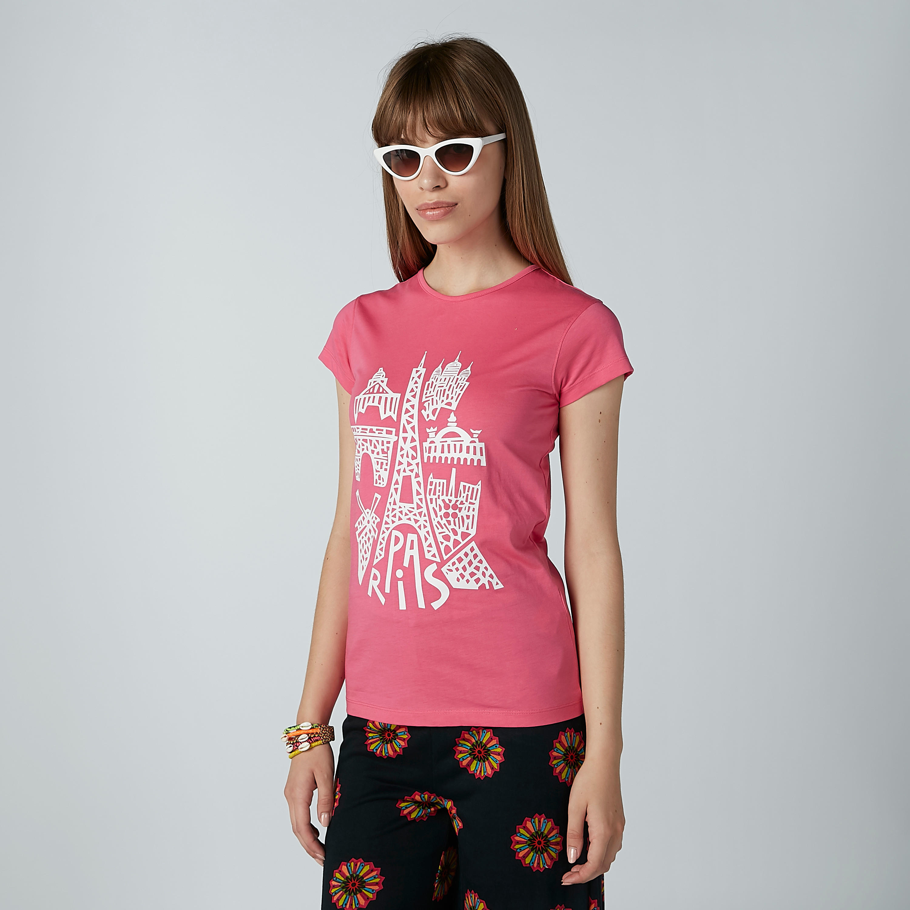 تيشيرت بياقة مستديرة وأكمام قصيرة وطبعات-women-clothing-tshirts-image-2