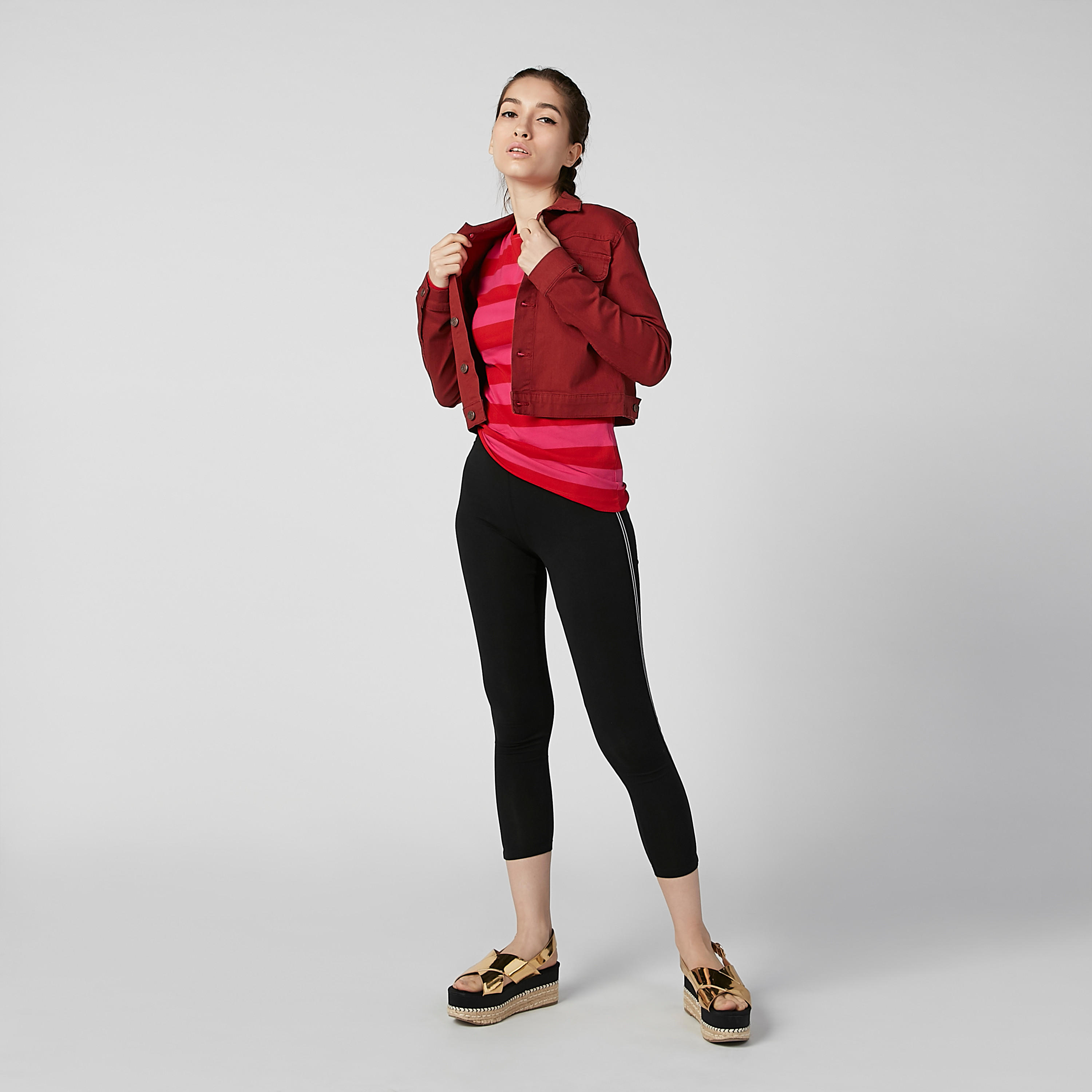 تيشيرت مقلم بياقة مستديرة وأكمام طويلة-women-clothing-tshirts-image-2