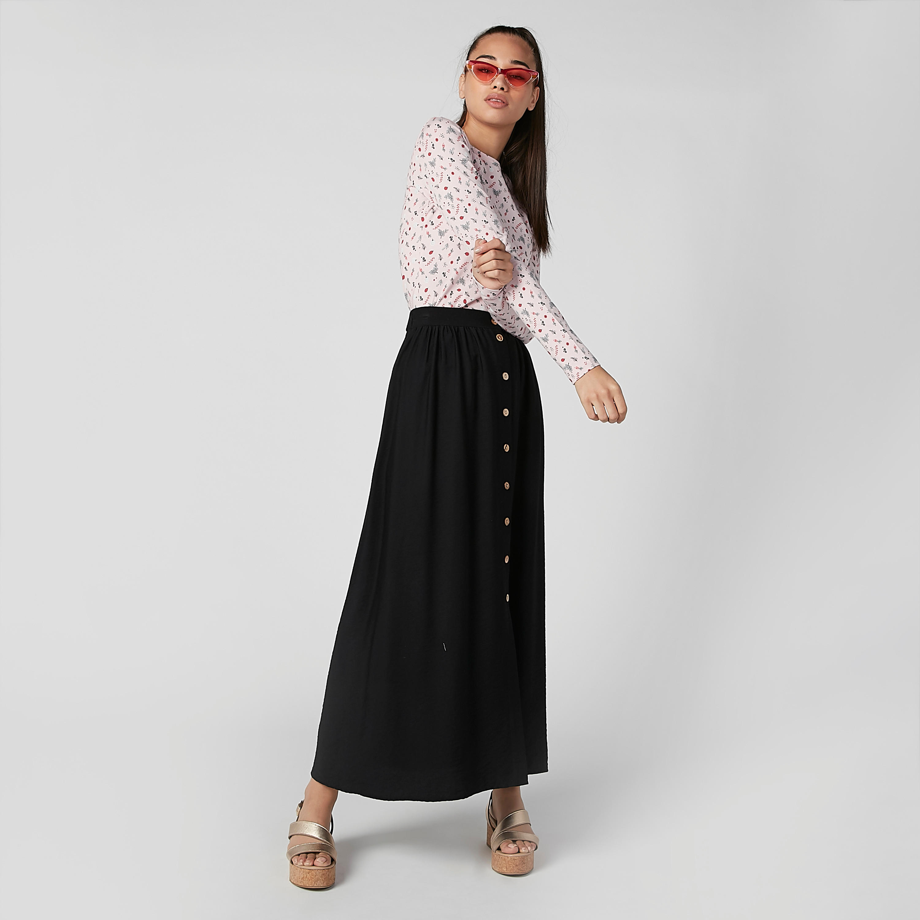 تيشيرت بياقة مستديرة وأكمام طويلة وطبعات-women-clothing-tshirts-image-3
