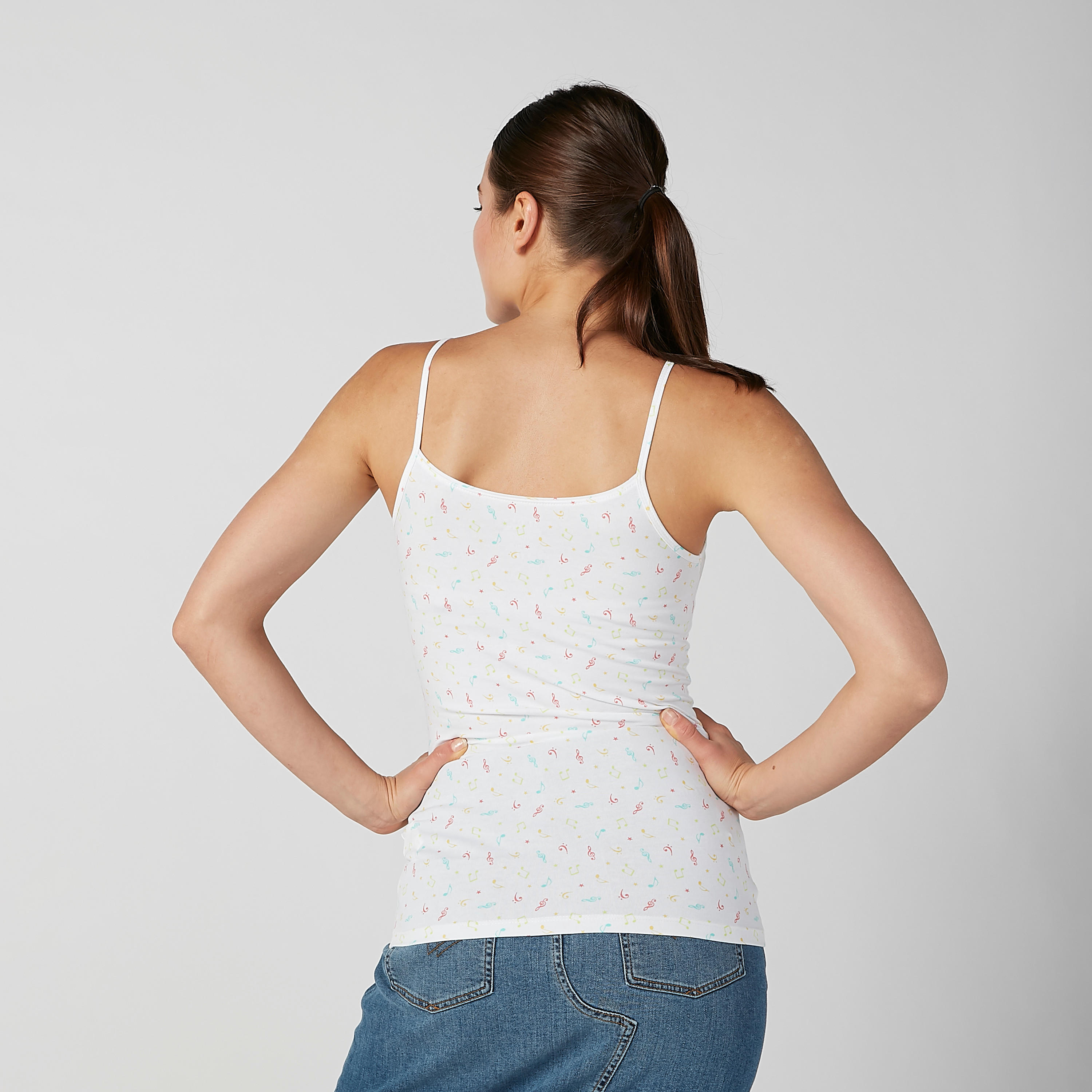 بلوزة كامي بياقة عميقة وحمّالات رفيعة وطبعات-women-clothing-tshirts-image-1
