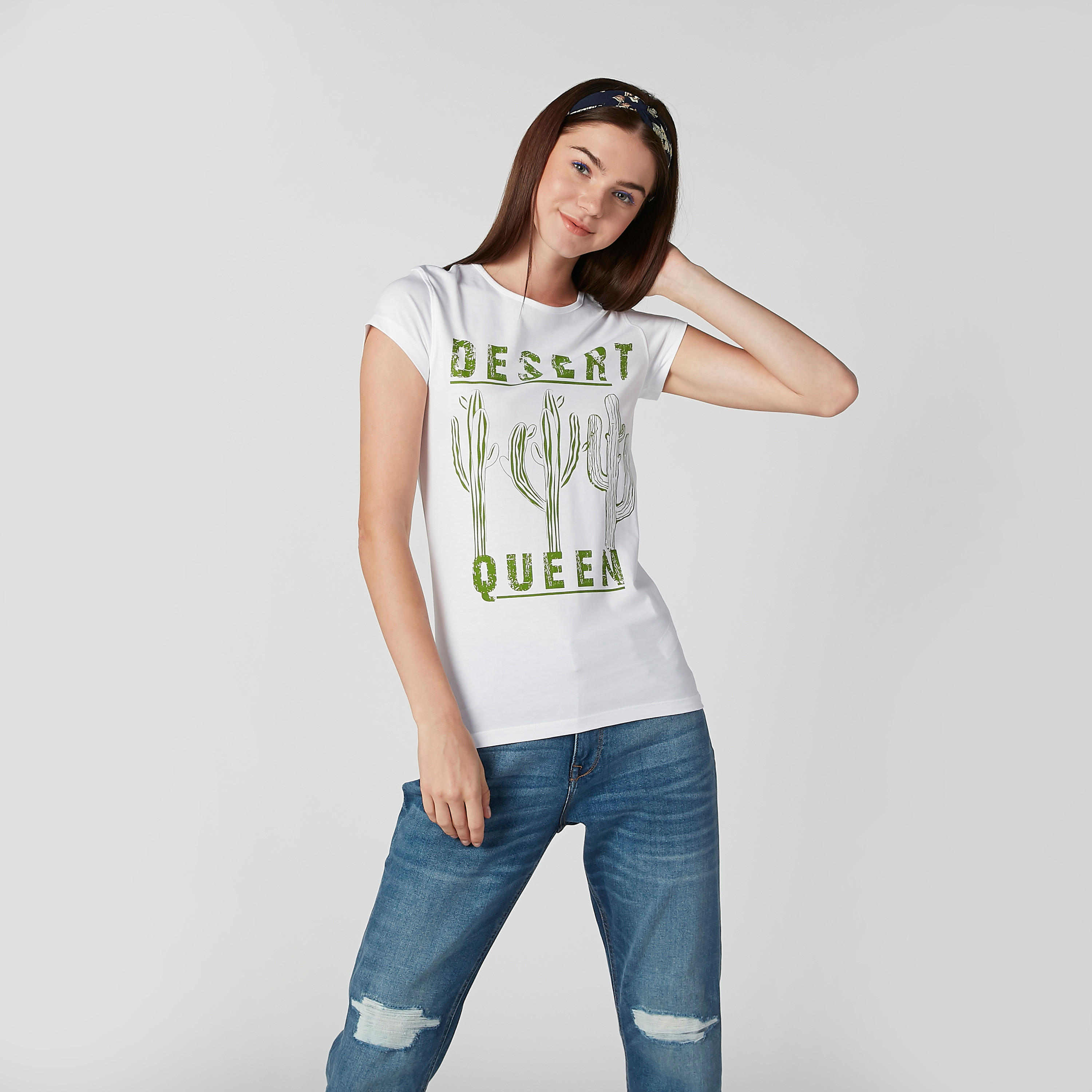 تيشيرت بقصّة سليم وياقة مستديرة وأكمام كاب وطبعات-women-clothing-tshirts-image-1