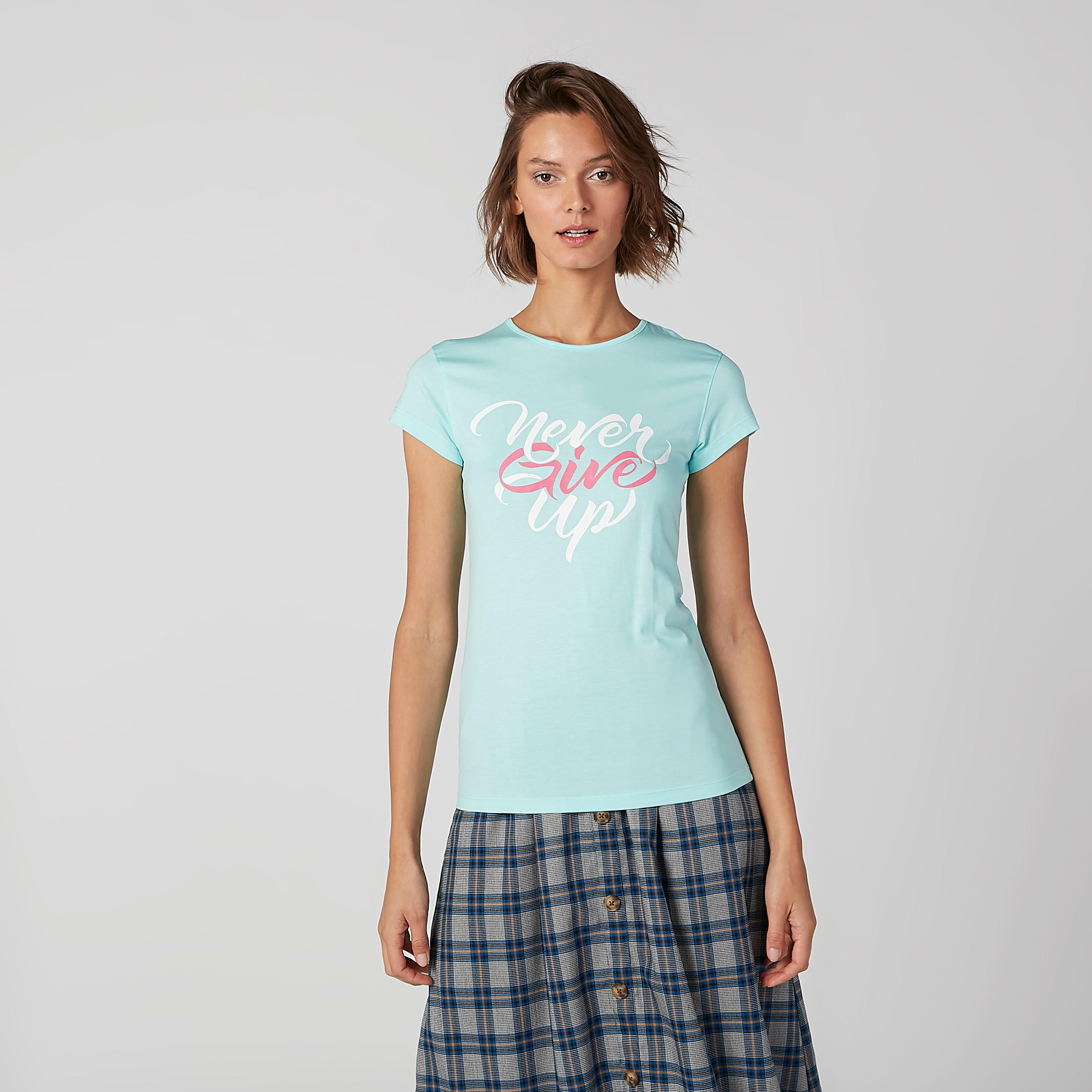 تيشيرت سليم بياقة مستديرة وأكمام كاب وطبعات-women-clothing-tshirts-image-4