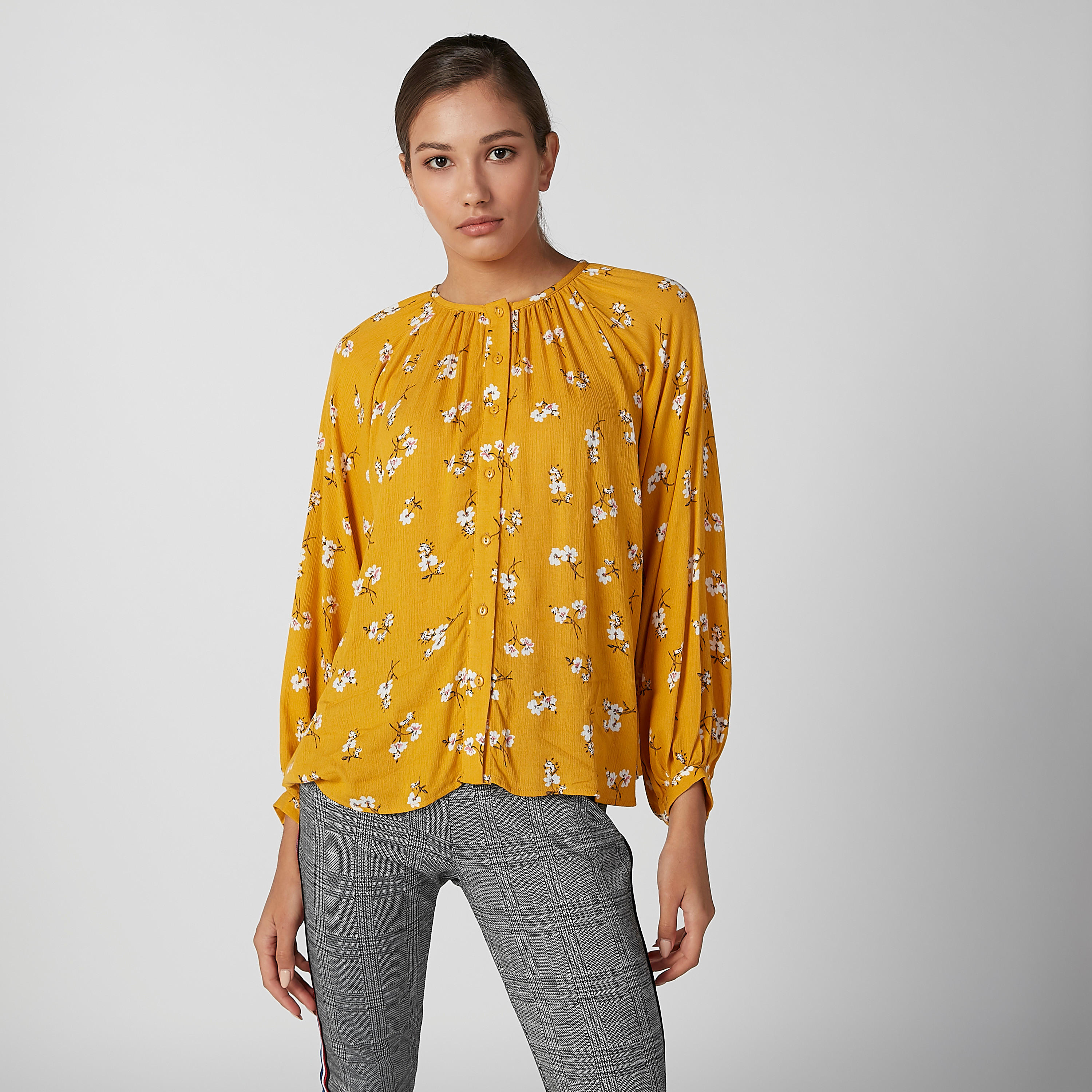 قميص بأكمام طويلة وطبعات زهرية-women-clothing-shirtsandblouses-shirts-image-2