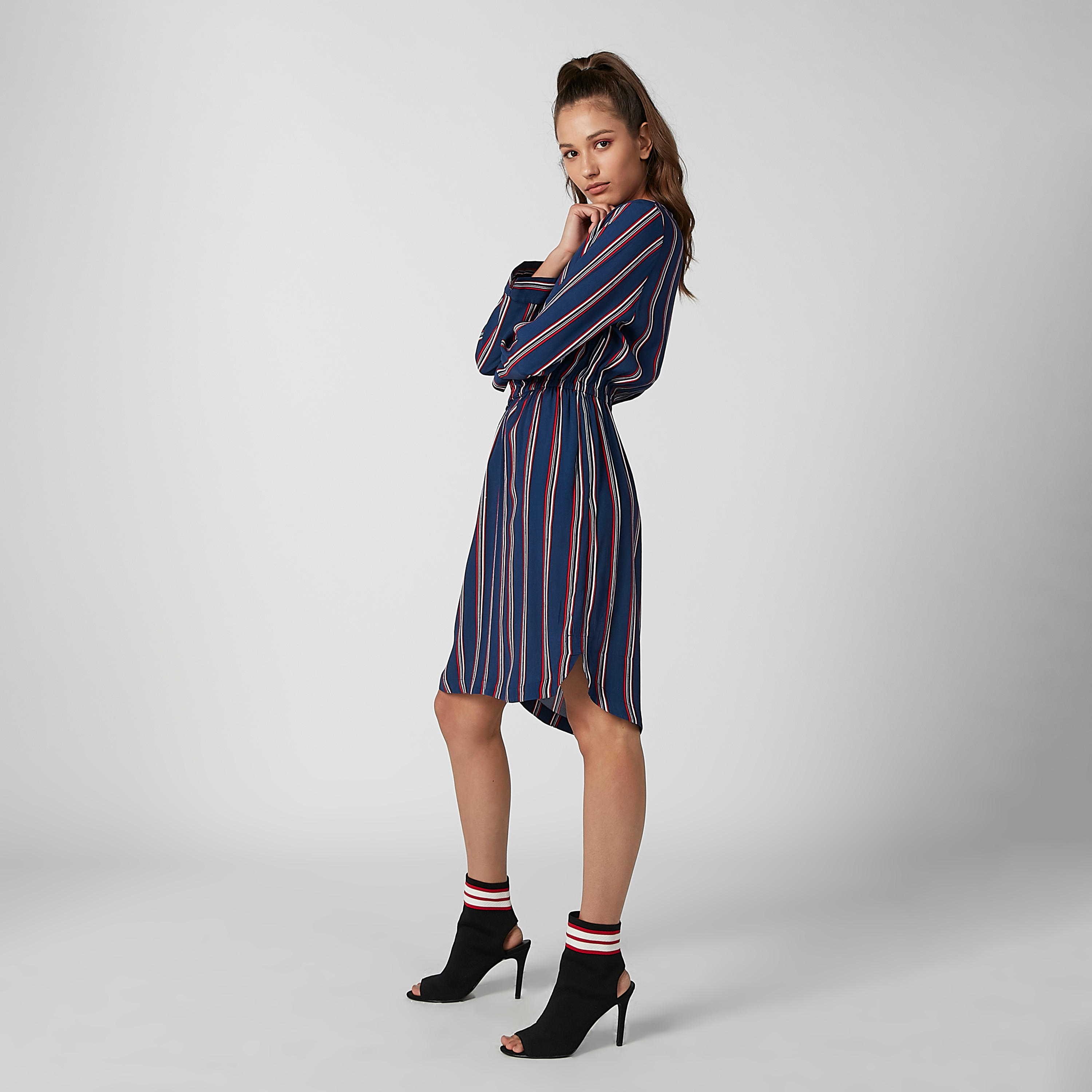 تونيك مقلّم بياقة مستديرة وأكمام طويلة-women-clothing-shirtsandblouses-blouses-image-2