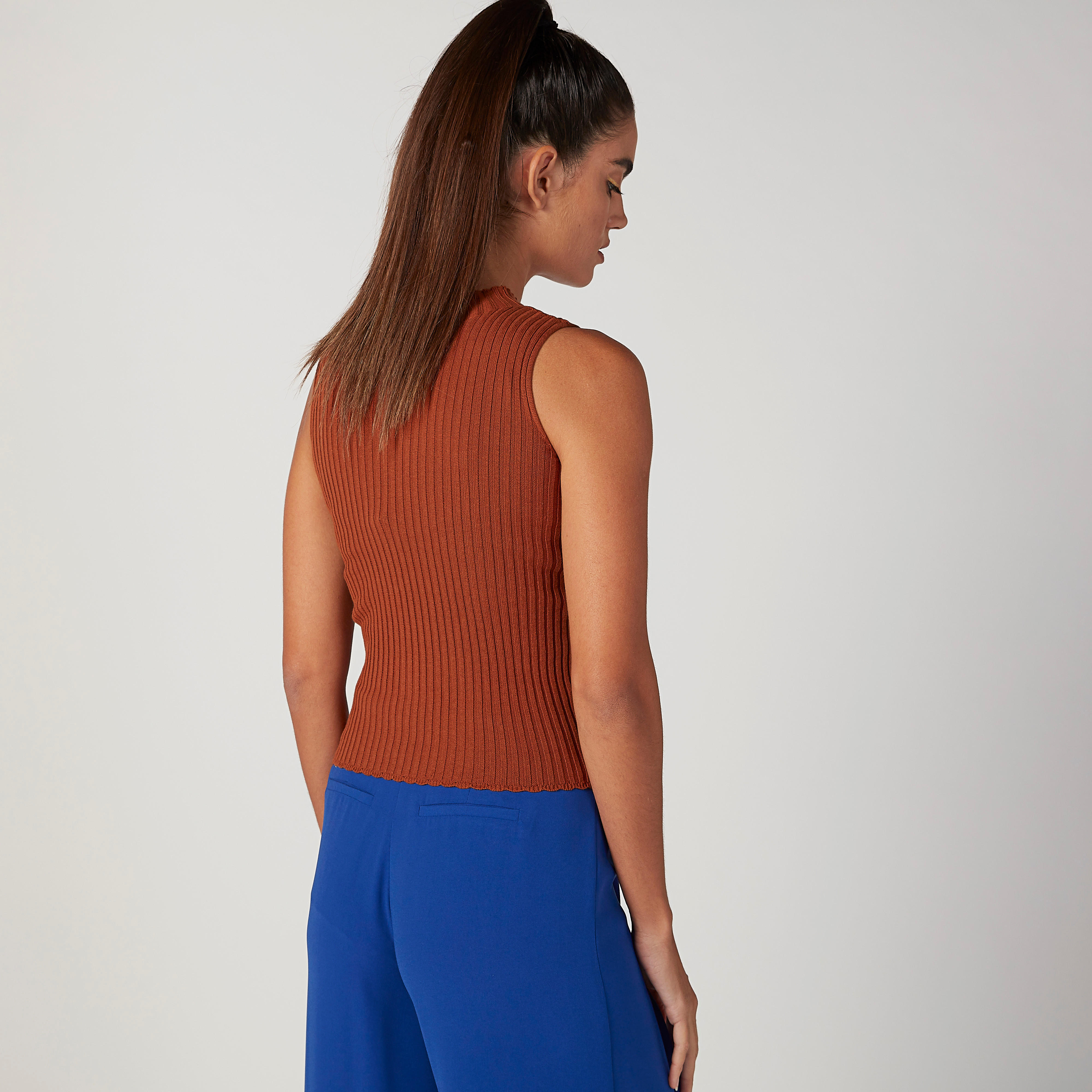 كنزة بارزة الملمس دون أكمام بياقة عالية-women-clothing-cardigansandjumpers-jumpers-image-4