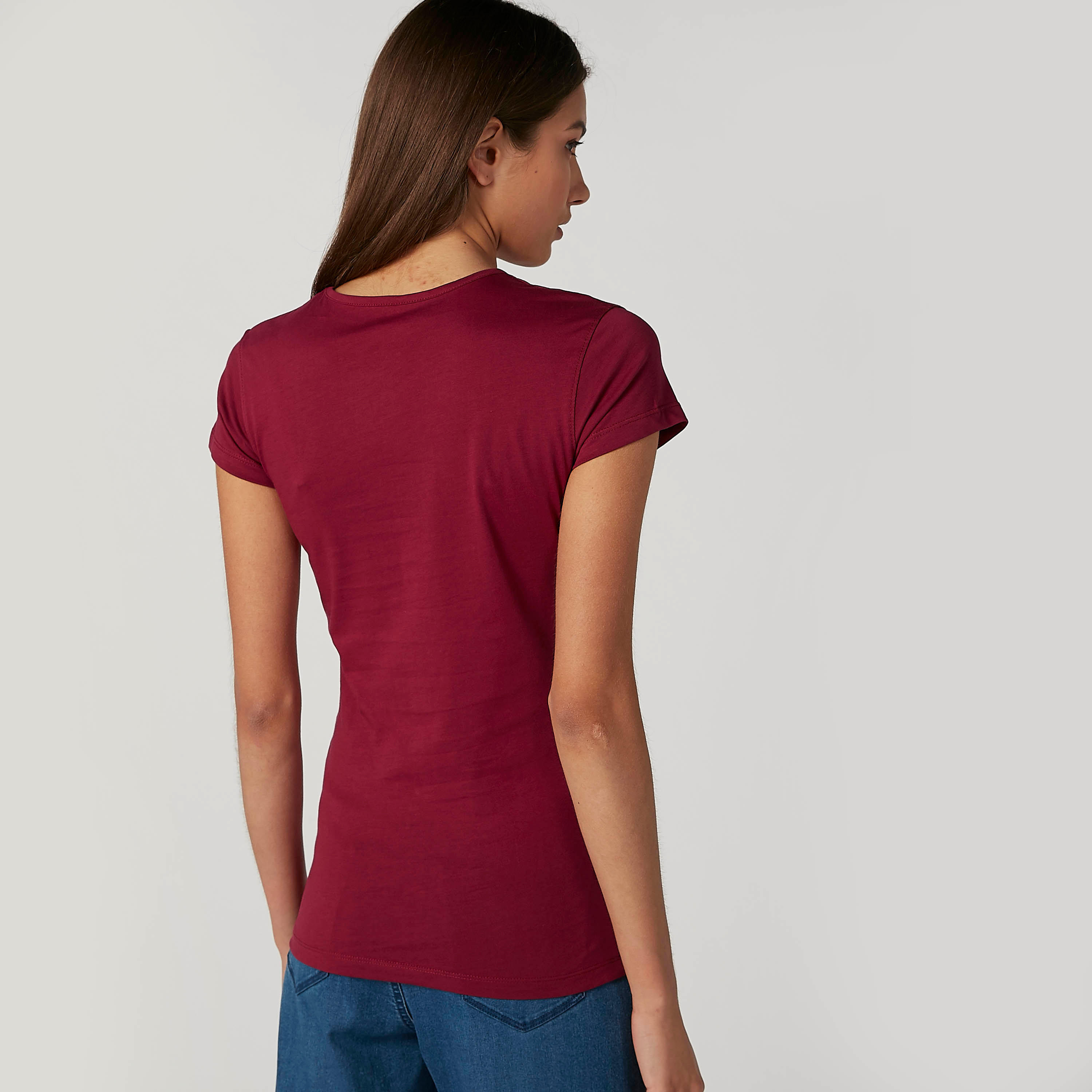 تيشيرت مستدام سليم بياقة مستديرة وأكمام كاب وطبعات -women-clothing-tshirts-image-2
