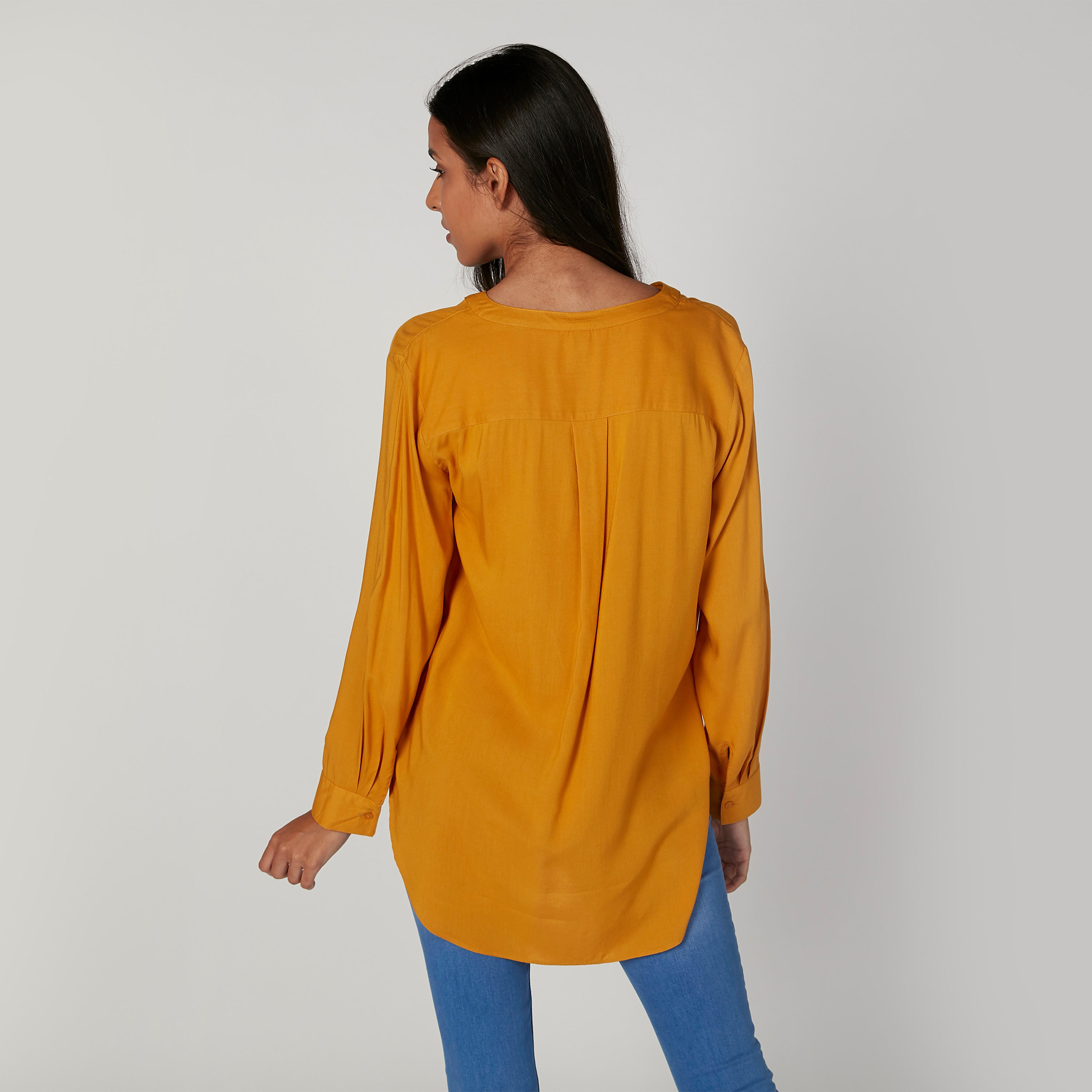 تيشيرت مستدام سليم بياقة مستديرة وأكمام كاب وطبعات -women-clothing-tshirts-image-2